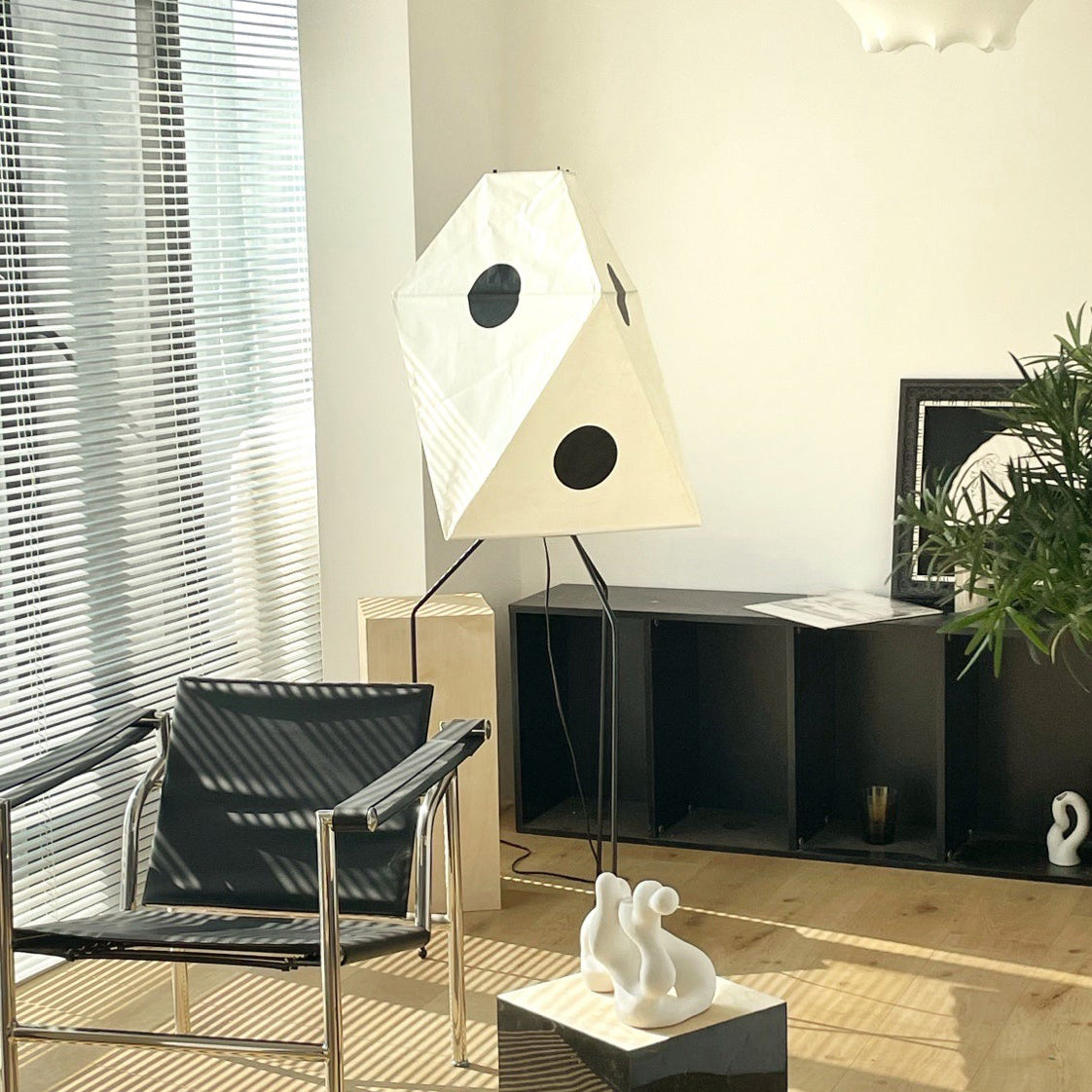 Washi Paper Floor Lamp - Lumpaz