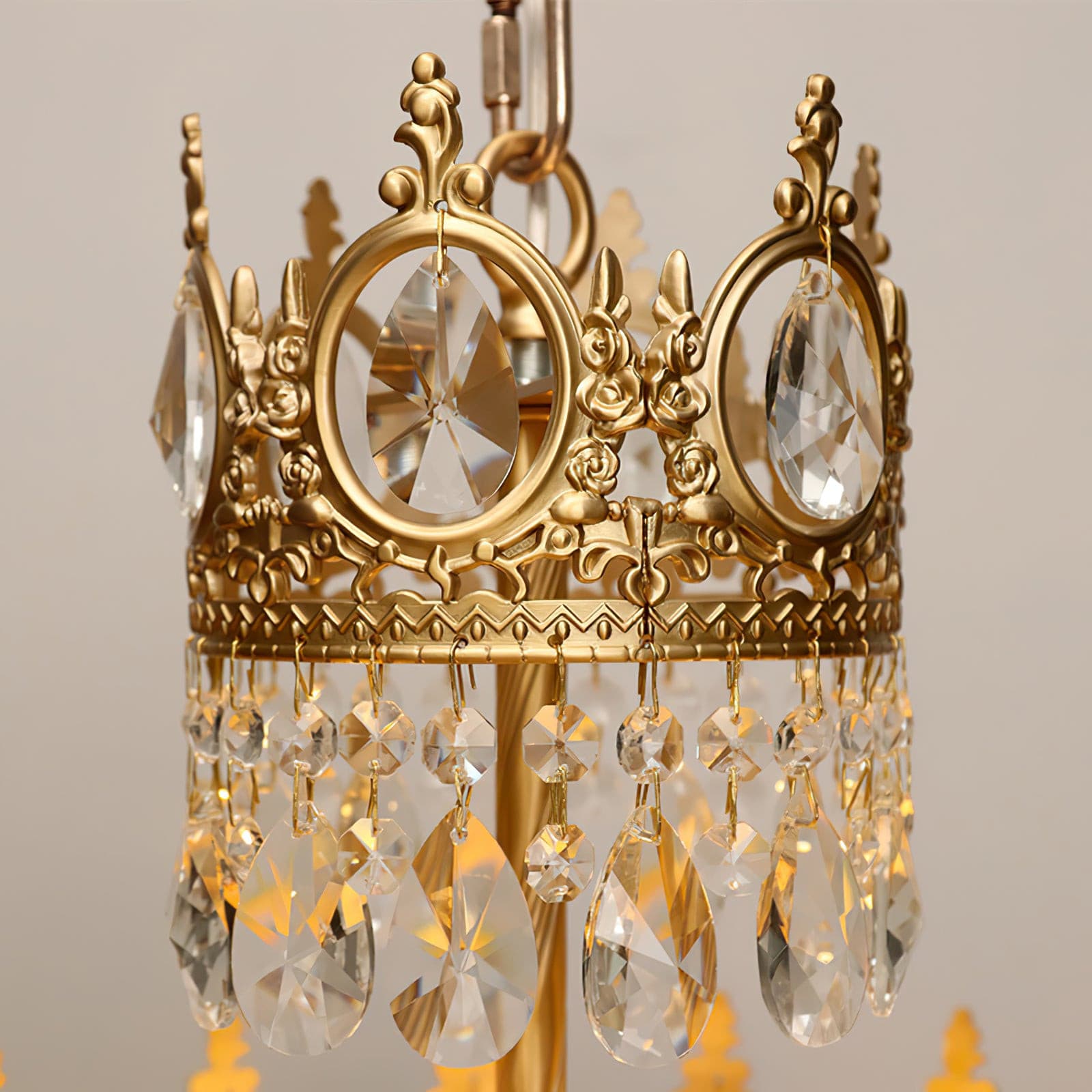 Linfort Brass Chandelier - Lumpaz