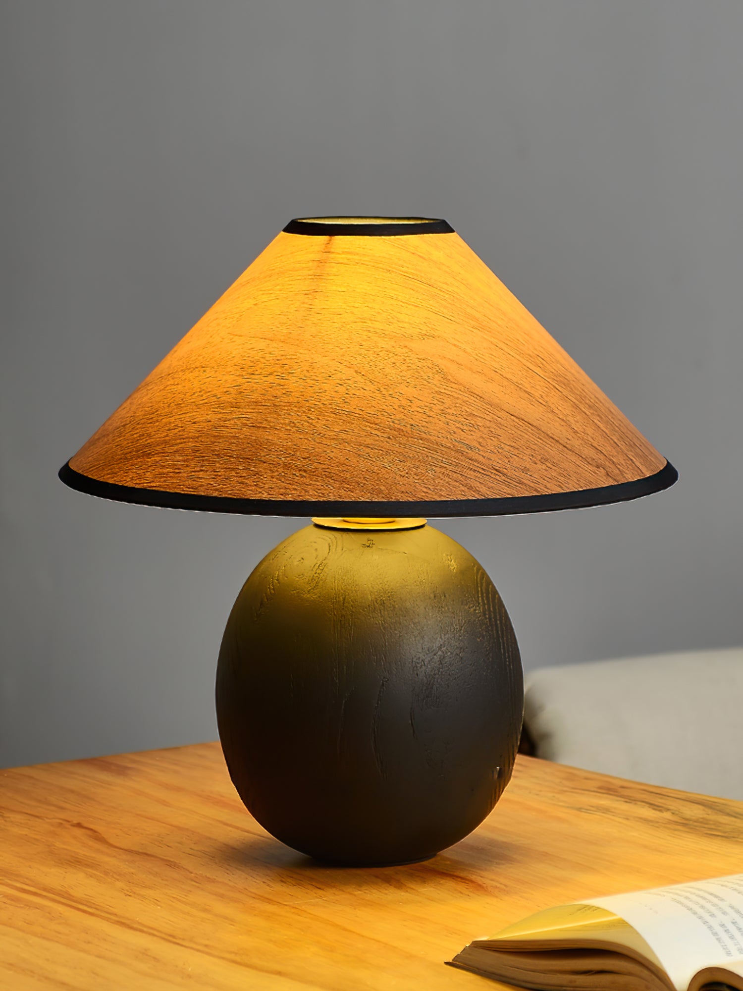 Kodu Table Lamp - Lumpaz