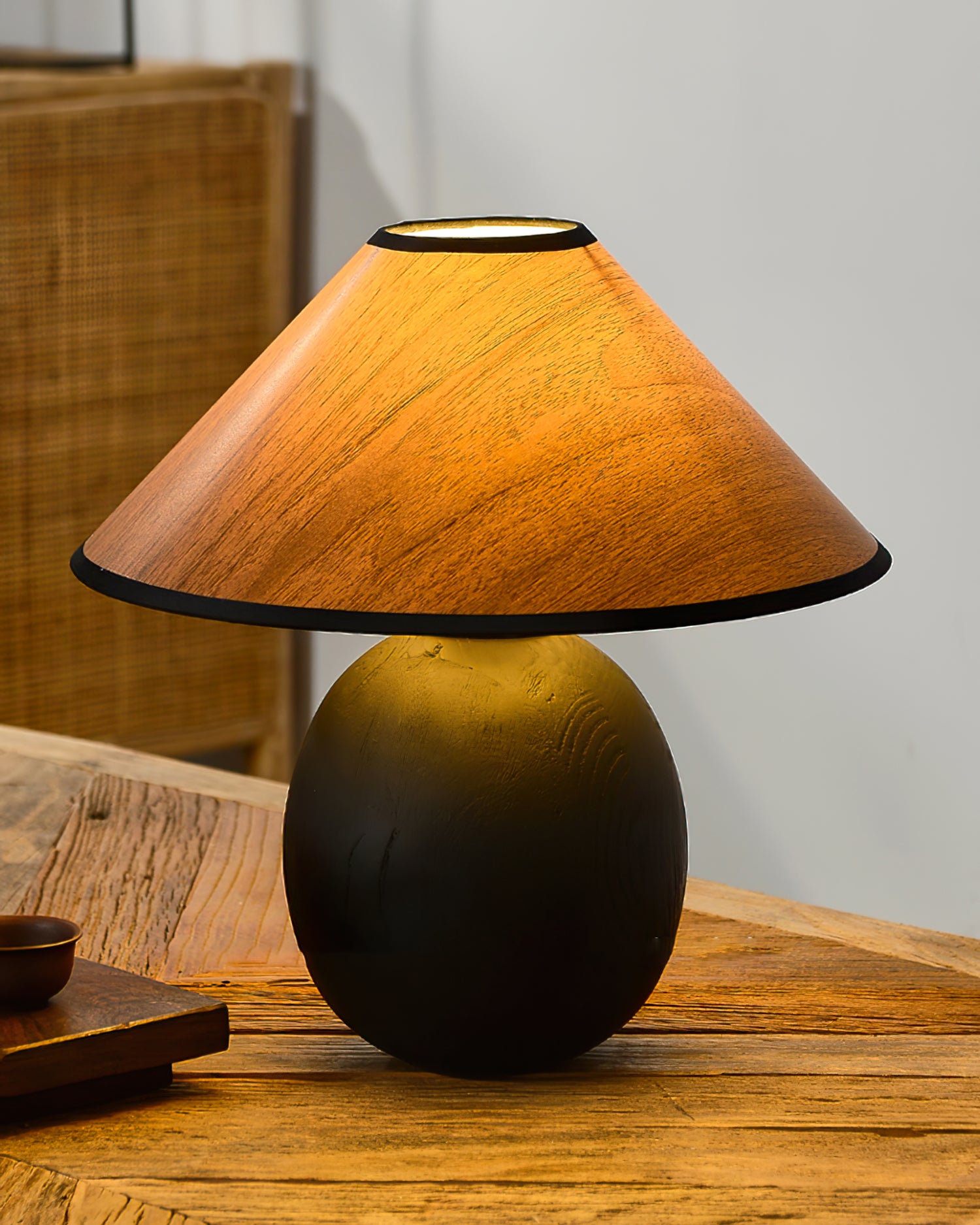 Kodu Table Lamp - Lumpaz