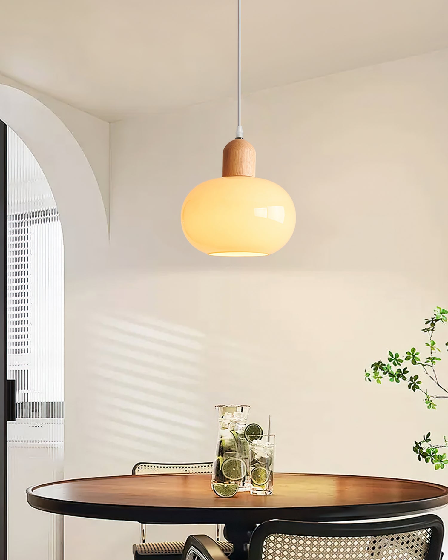 Mellow Glass Pendant Lamp - Lumpaz