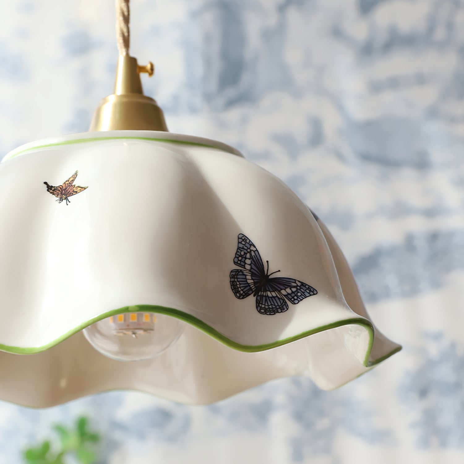 Butterfly Ceramic Pendant Lamp - Lumpaz