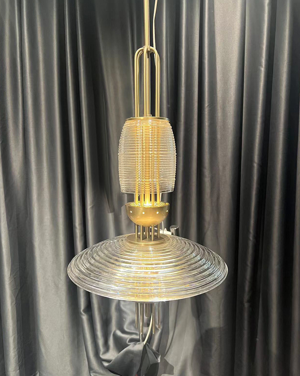Signal Pendant Light - Lumpaz
