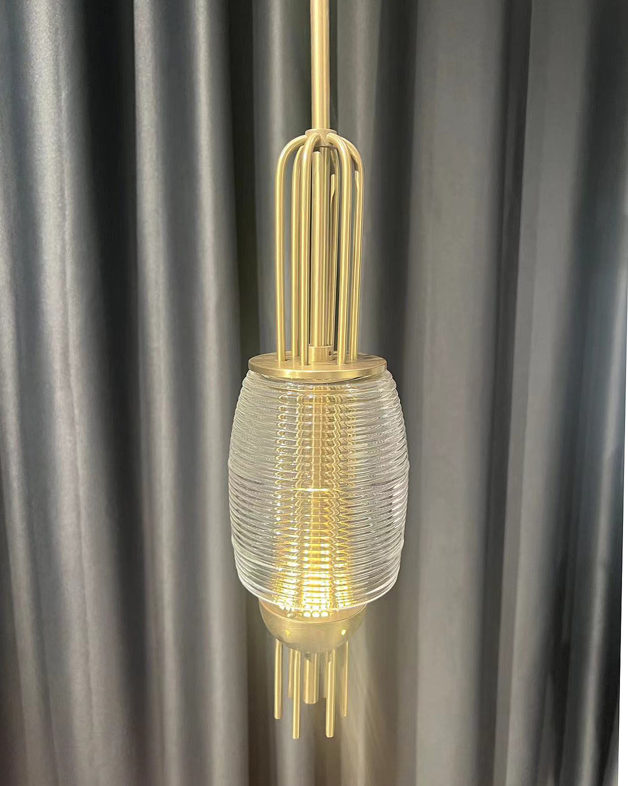 Signal Pendant Light - Lumpaz