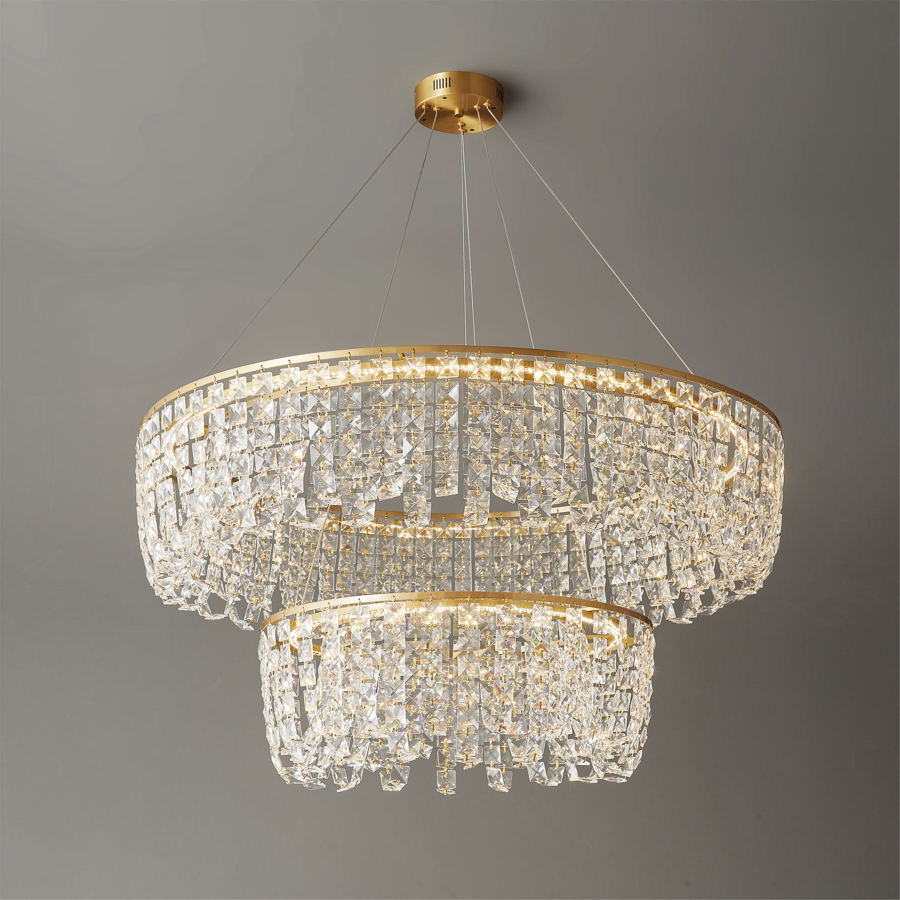 Emory Brass Chandelier - Lumpaz