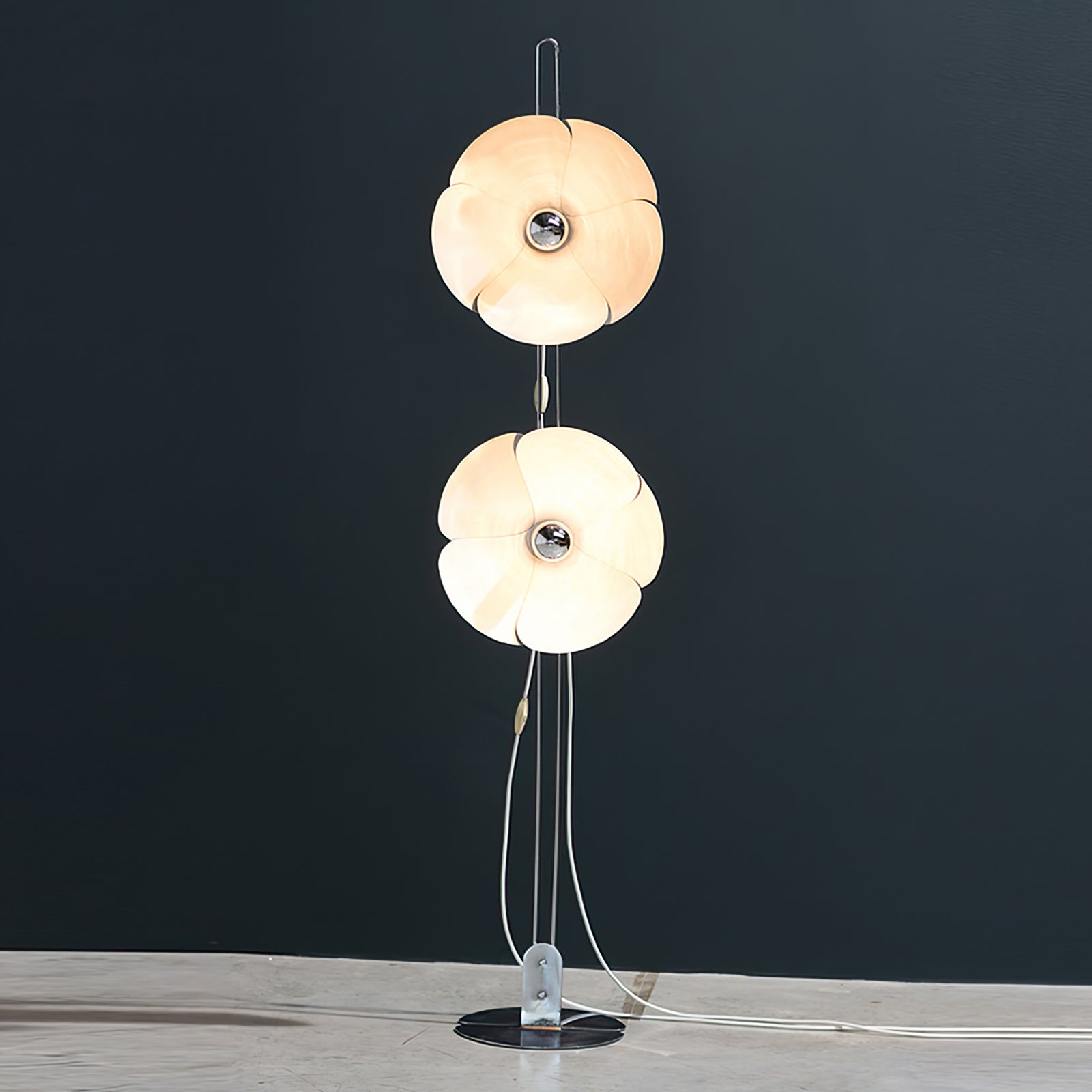 Flower Silver Floor Lamp - Lumpaz