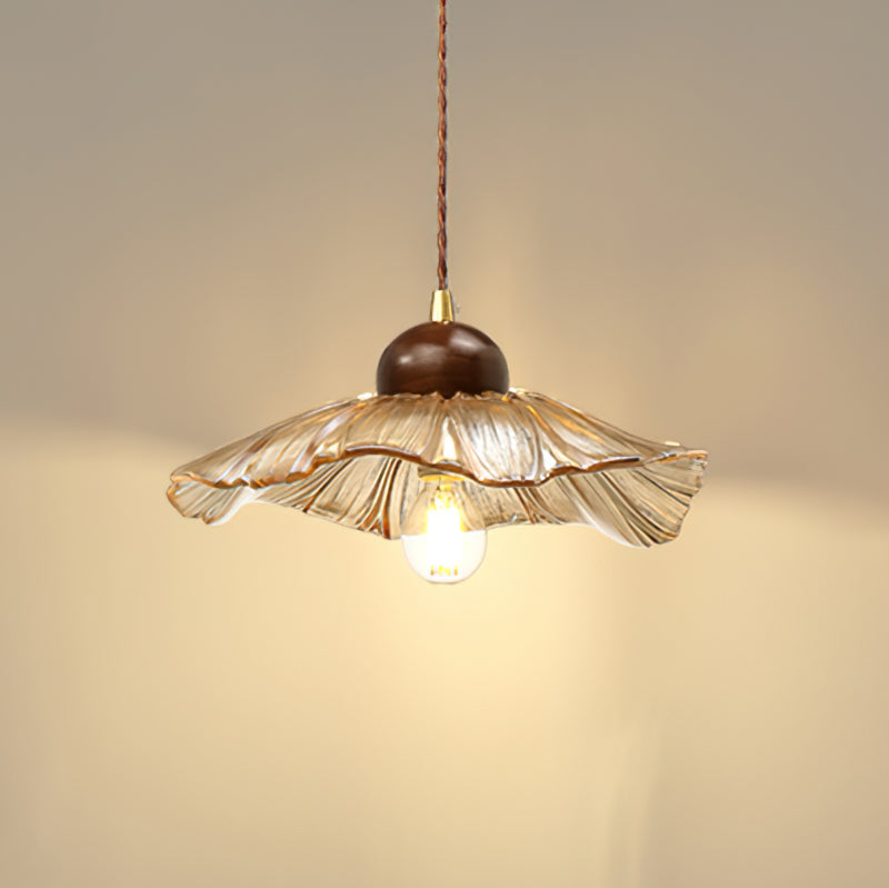 Scalloped Floral Pendant Lamp - Lumpaz