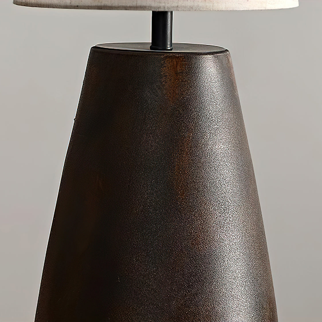 Ceramic Tapered Table Lamp - Lumpaz