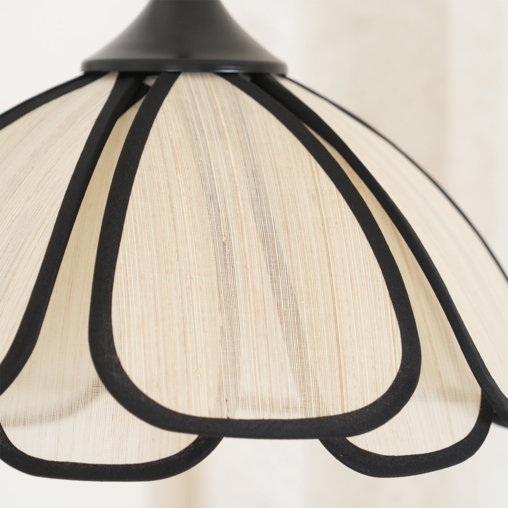 Okai Wall Lamp - Lumpaz