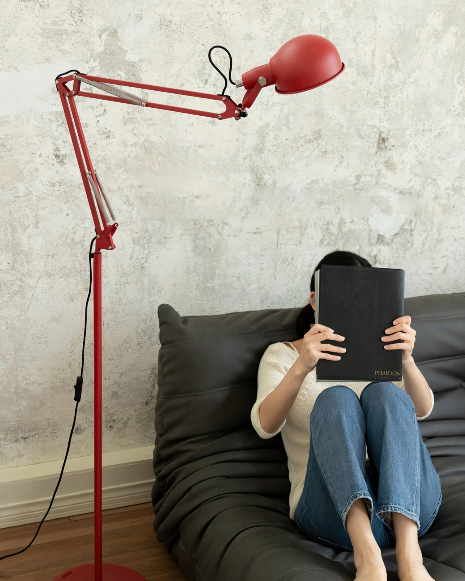 Kaiser Red Floor Lamp - Lumpaz