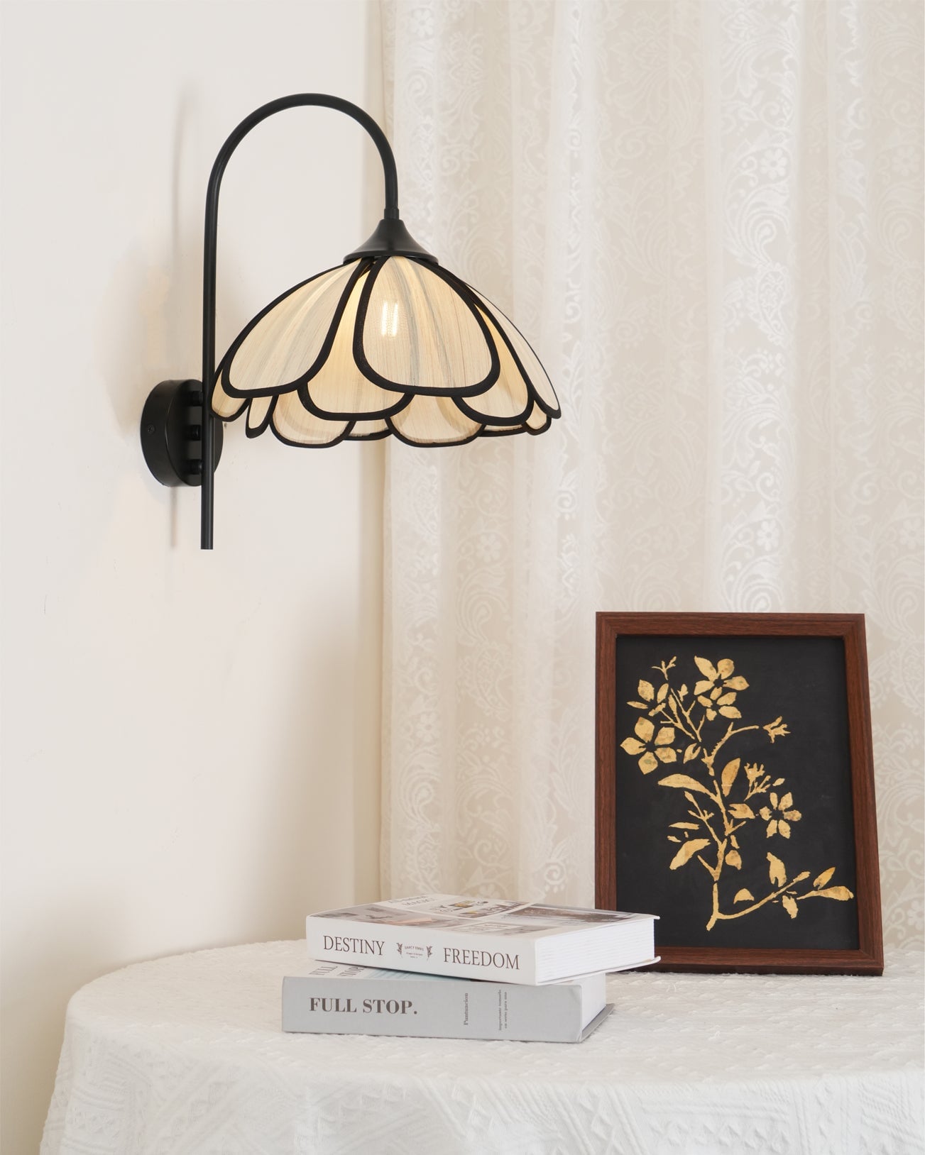 Okai Wall Lamp - Lumpaz