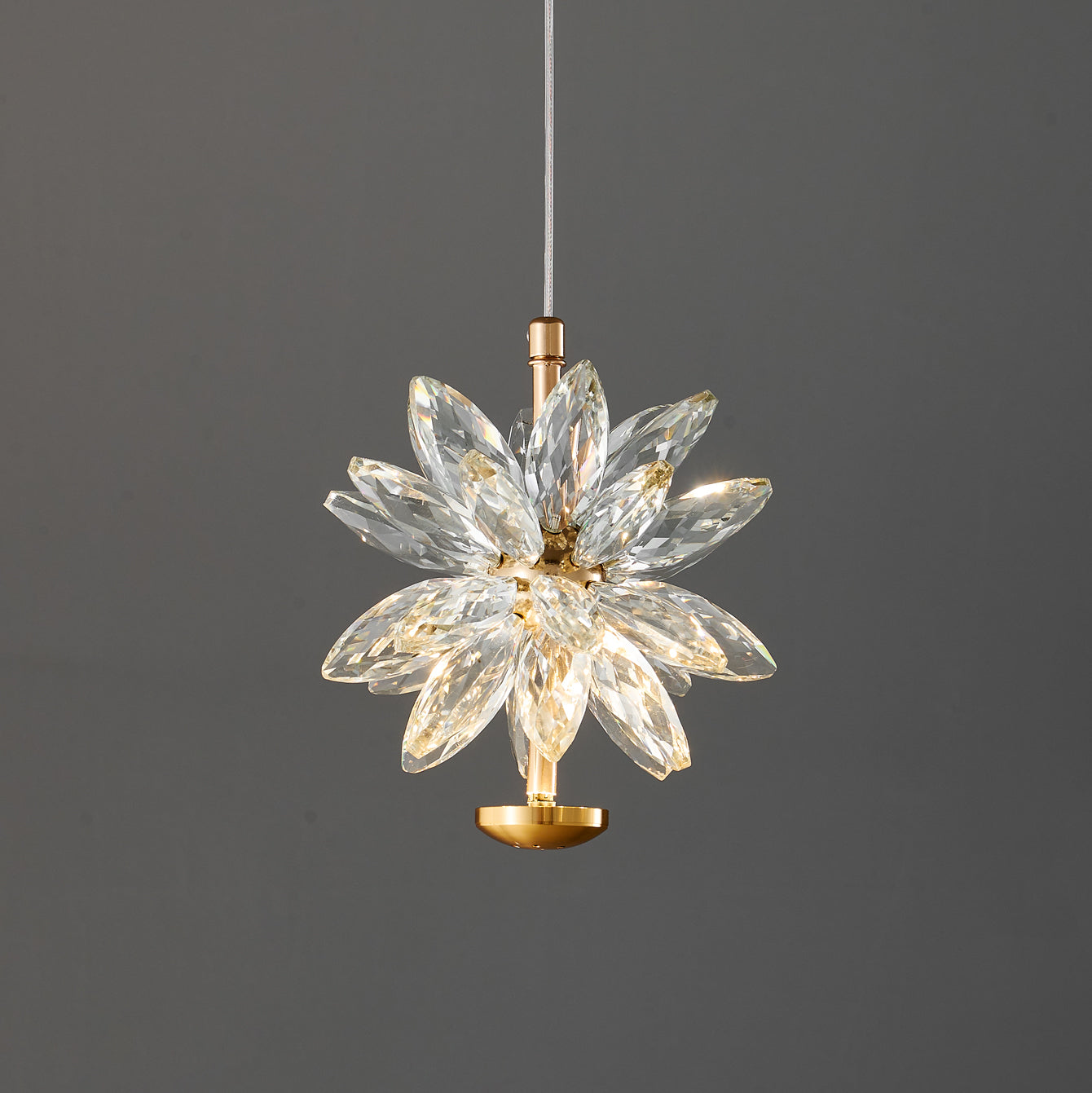 Glam Flower Pendant Lamp - Lumpaz