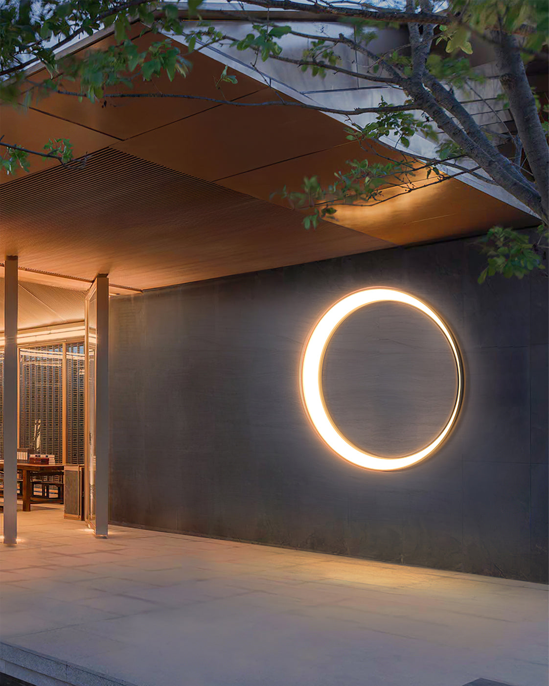 Moon Solar Outdoor Wall Lamp - Lumpaz