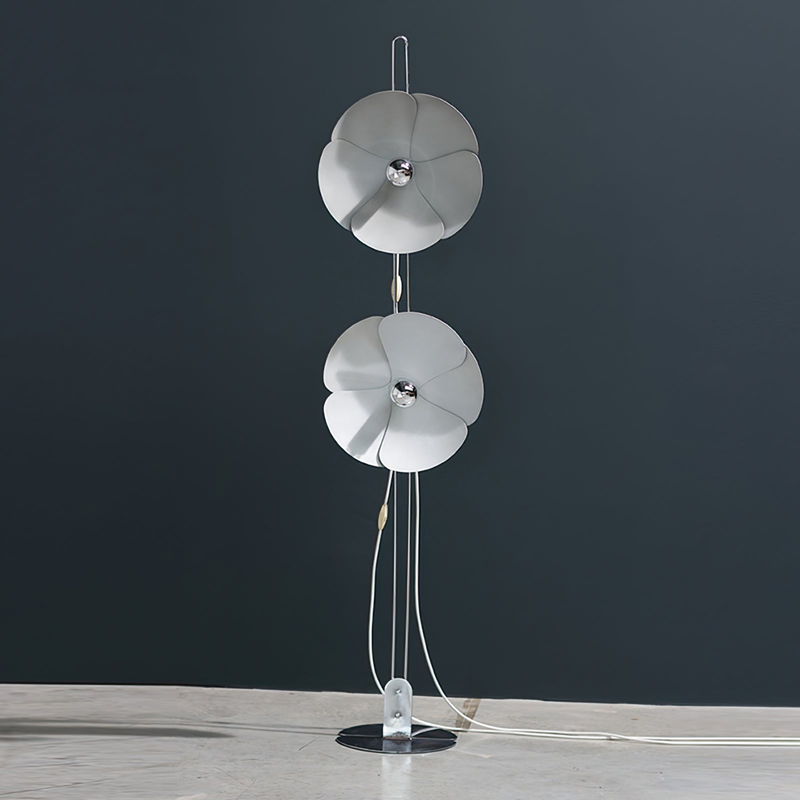 Flower Silver Floor Lamp - Lumpaz