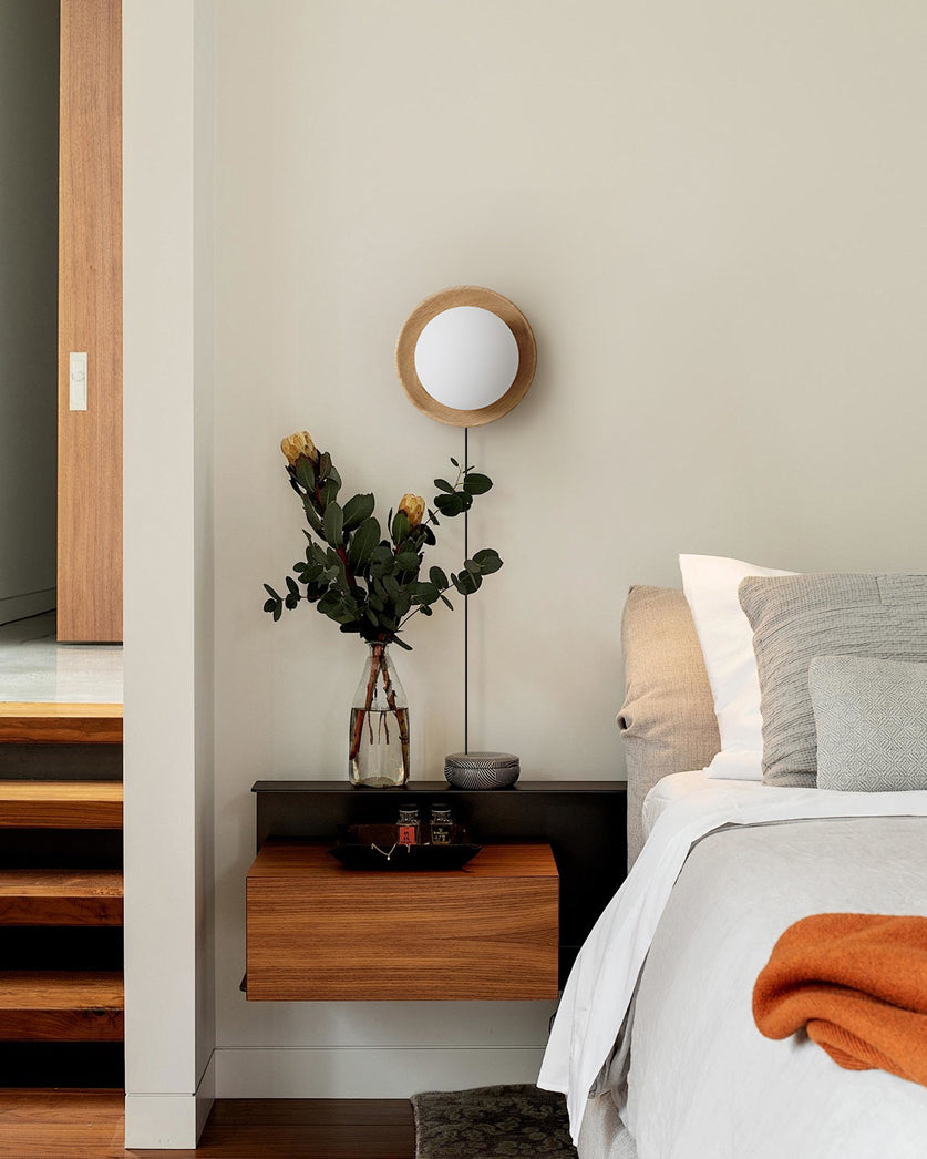 Tablet Plug In Wall Lamp - Lumpaz