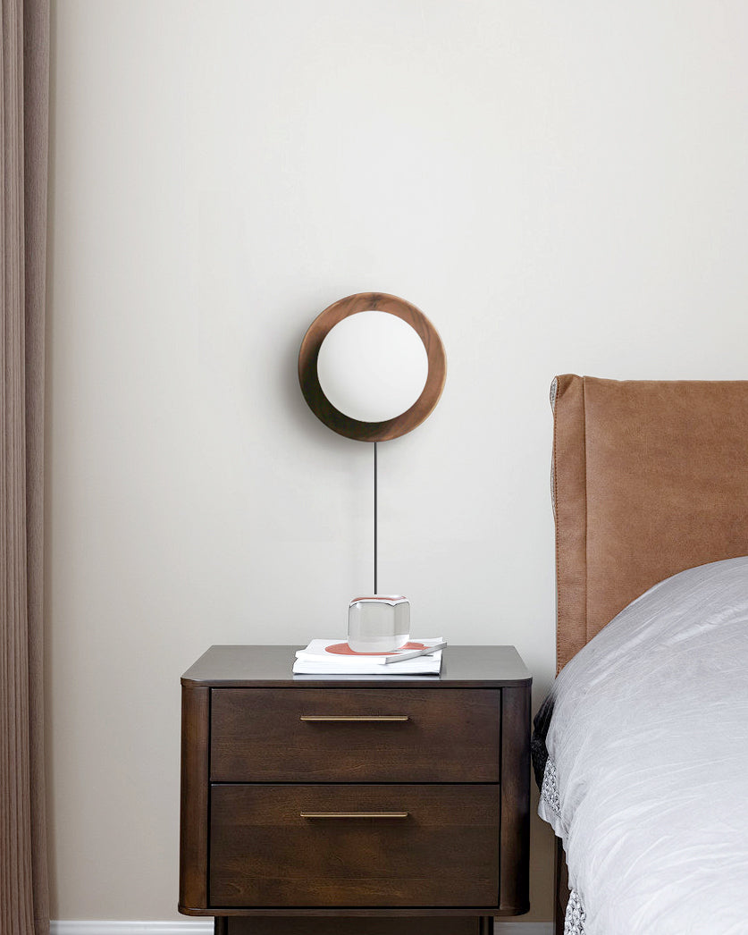 Tablet Plug In Wall Lamp - Lumpaz