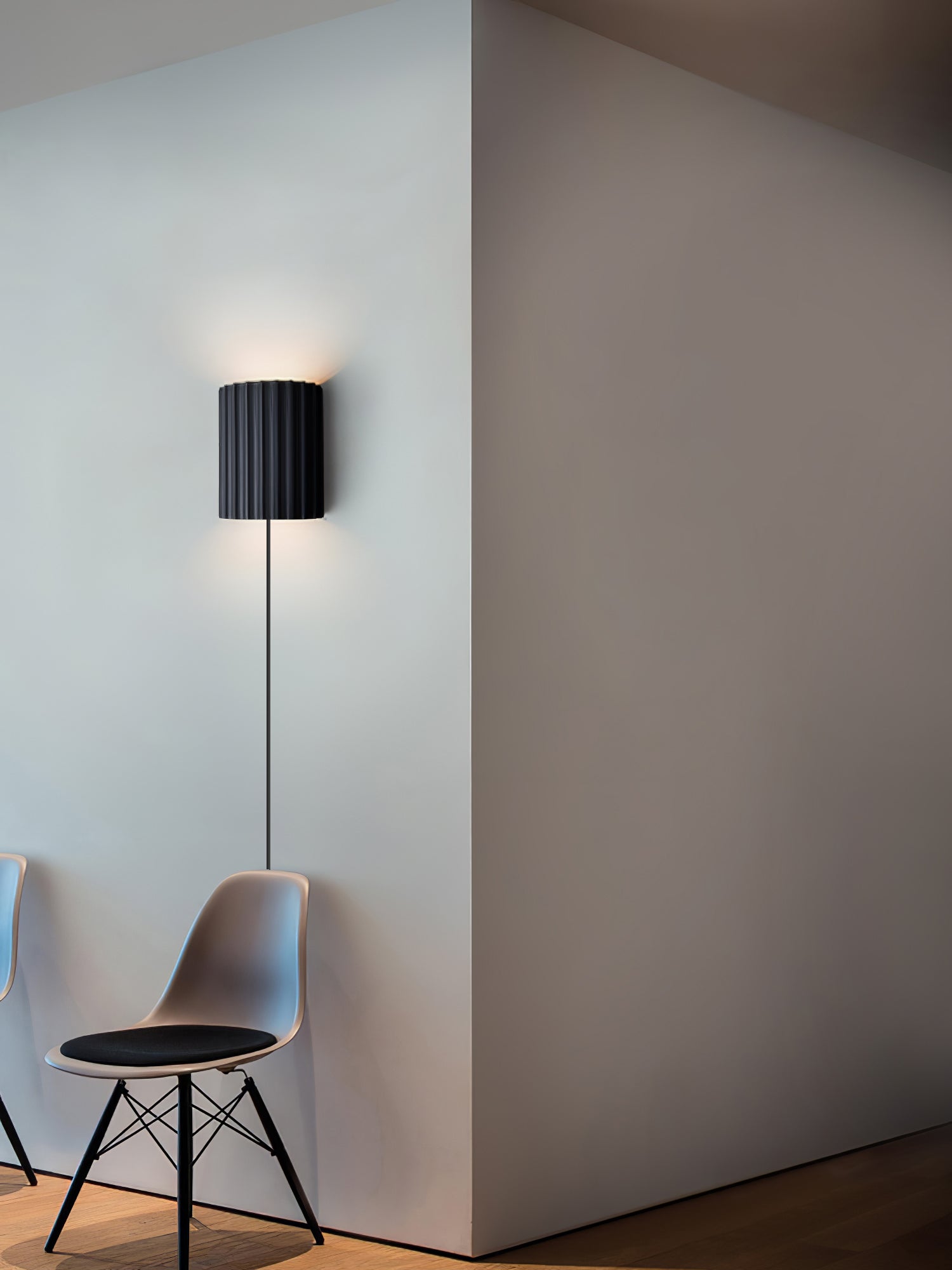 Fluted Resin Plug In Wall Lamp - Lumpaz