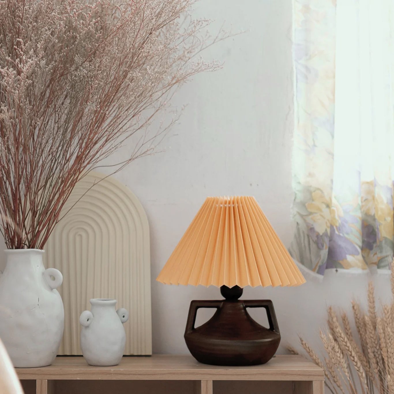 Navia Pleated Table Lamp - Lumpaz