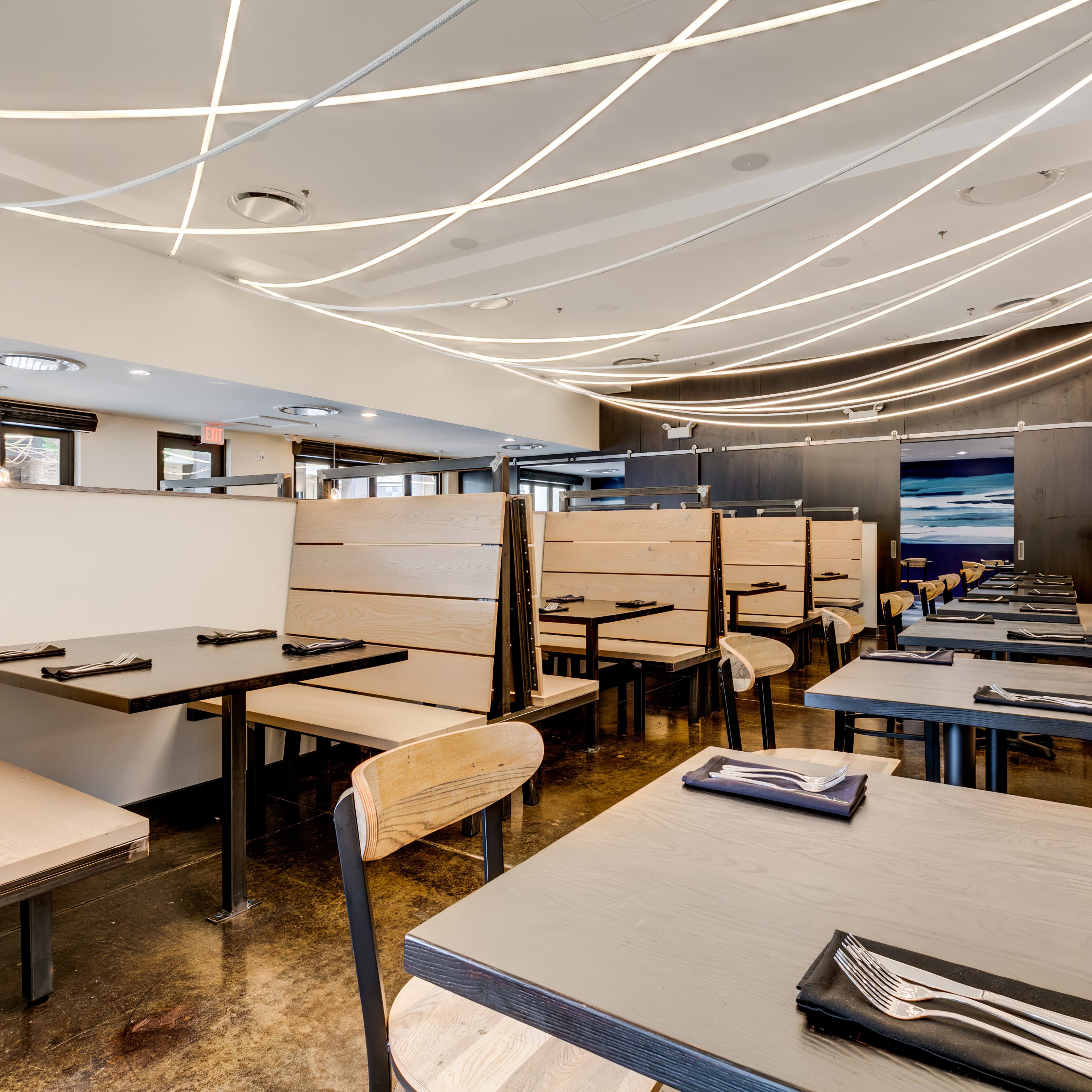Flex LED Pendant Light - Lumpaz