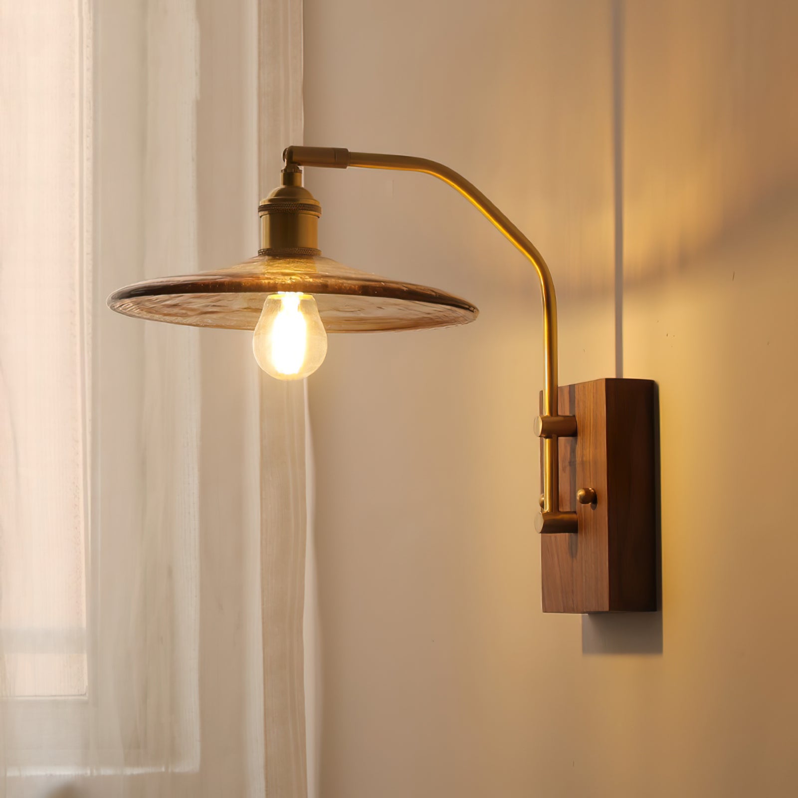 Runia Wall Lamp - Lumpaz