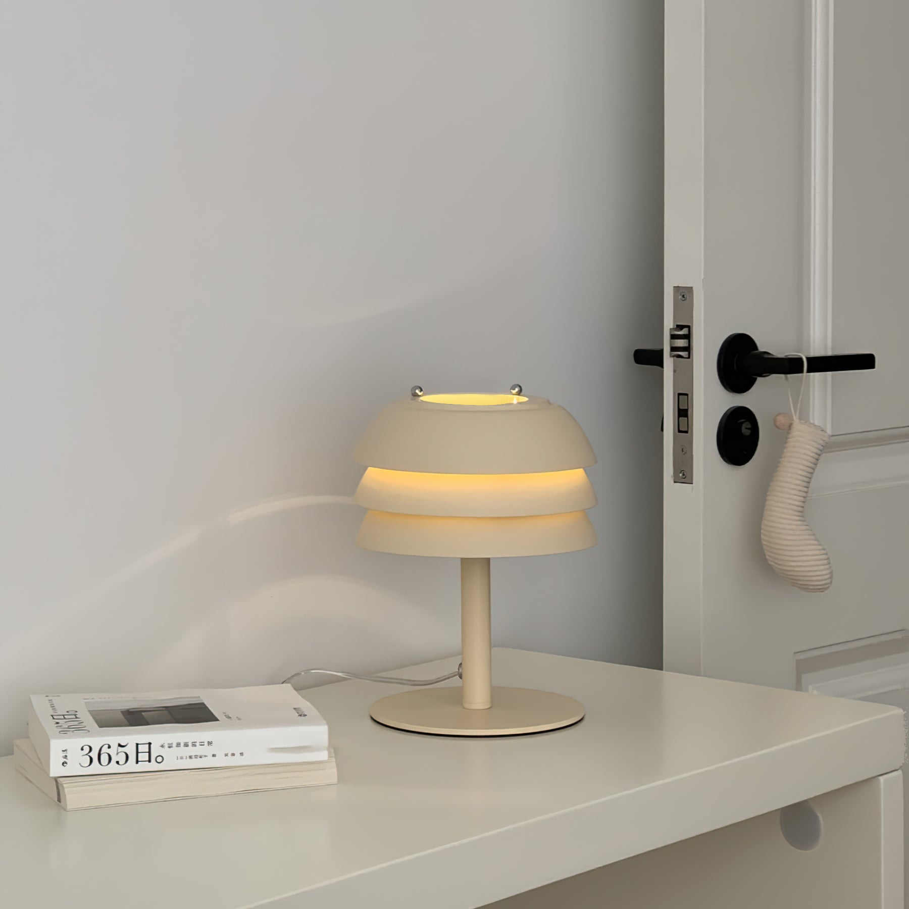 Valencia Table Lamp - Lumpaz