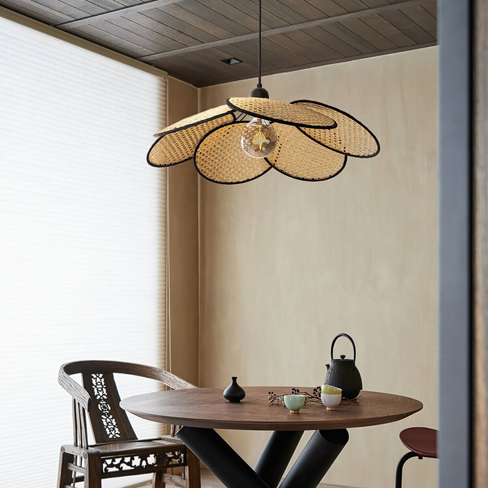Campbell Rattan Pendant Lamp - Lumpaz