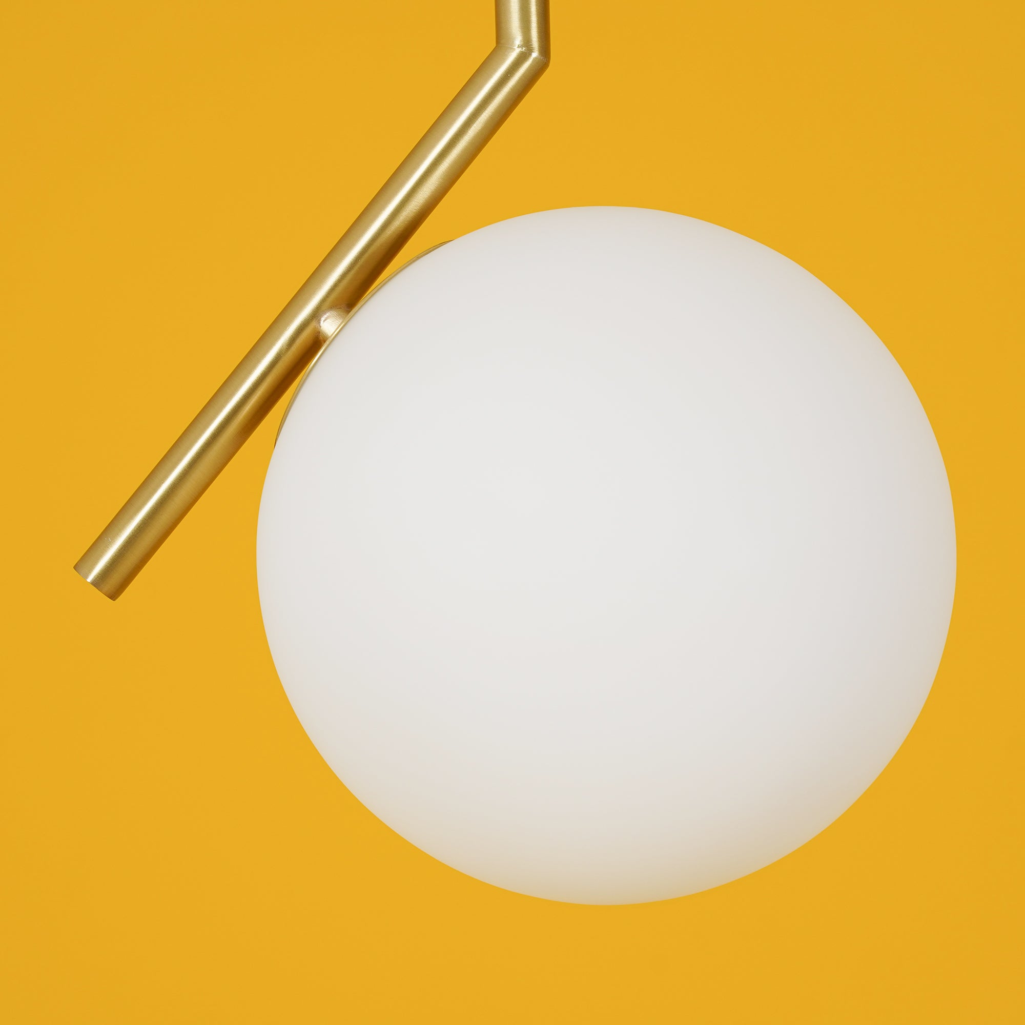 Corner Round Pendant Light - Lumpaz