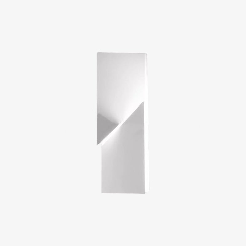 Shadows Built-in Battery Wall Lamp - Lumpaz