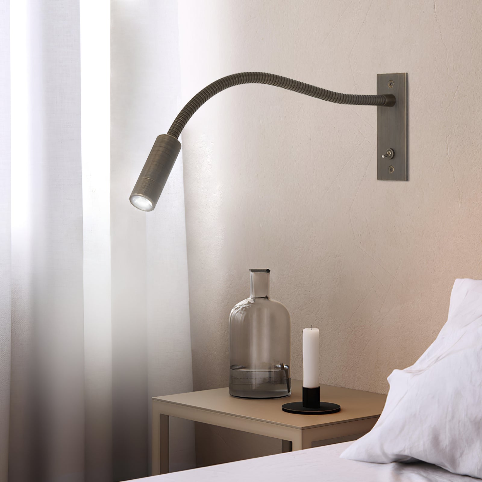 LED Bedroom Art Deco Wall Light - Lumpaz