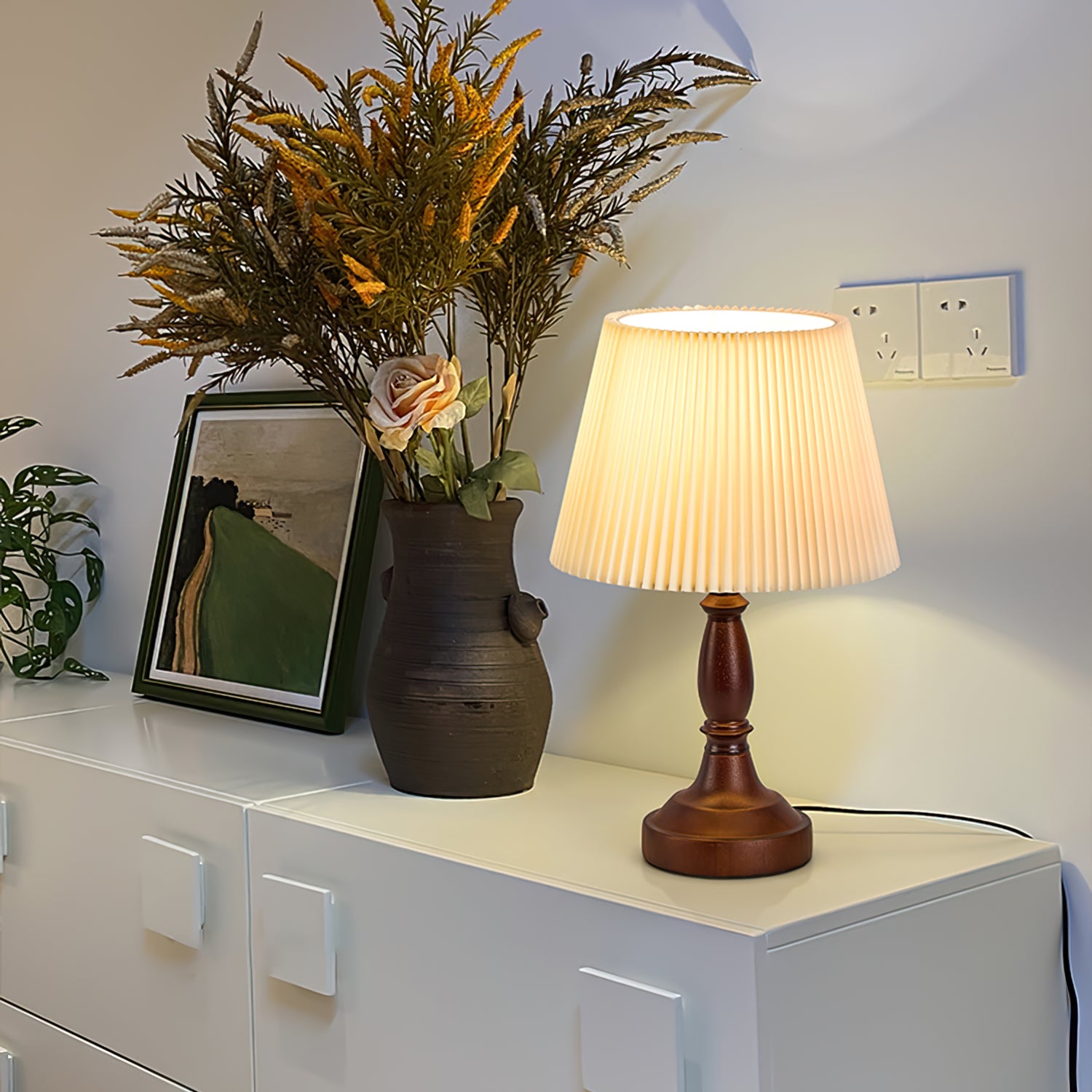 Catelyn Table Lamp - Lumpaz