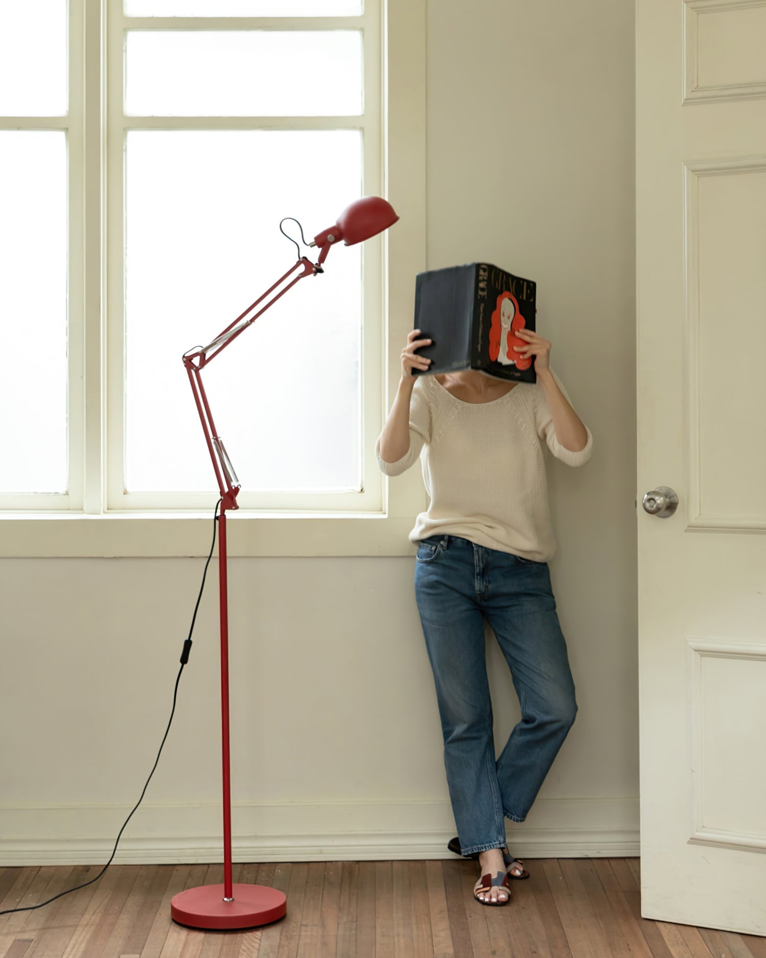 Kaiser Red Floor Lamp - Lumpaz