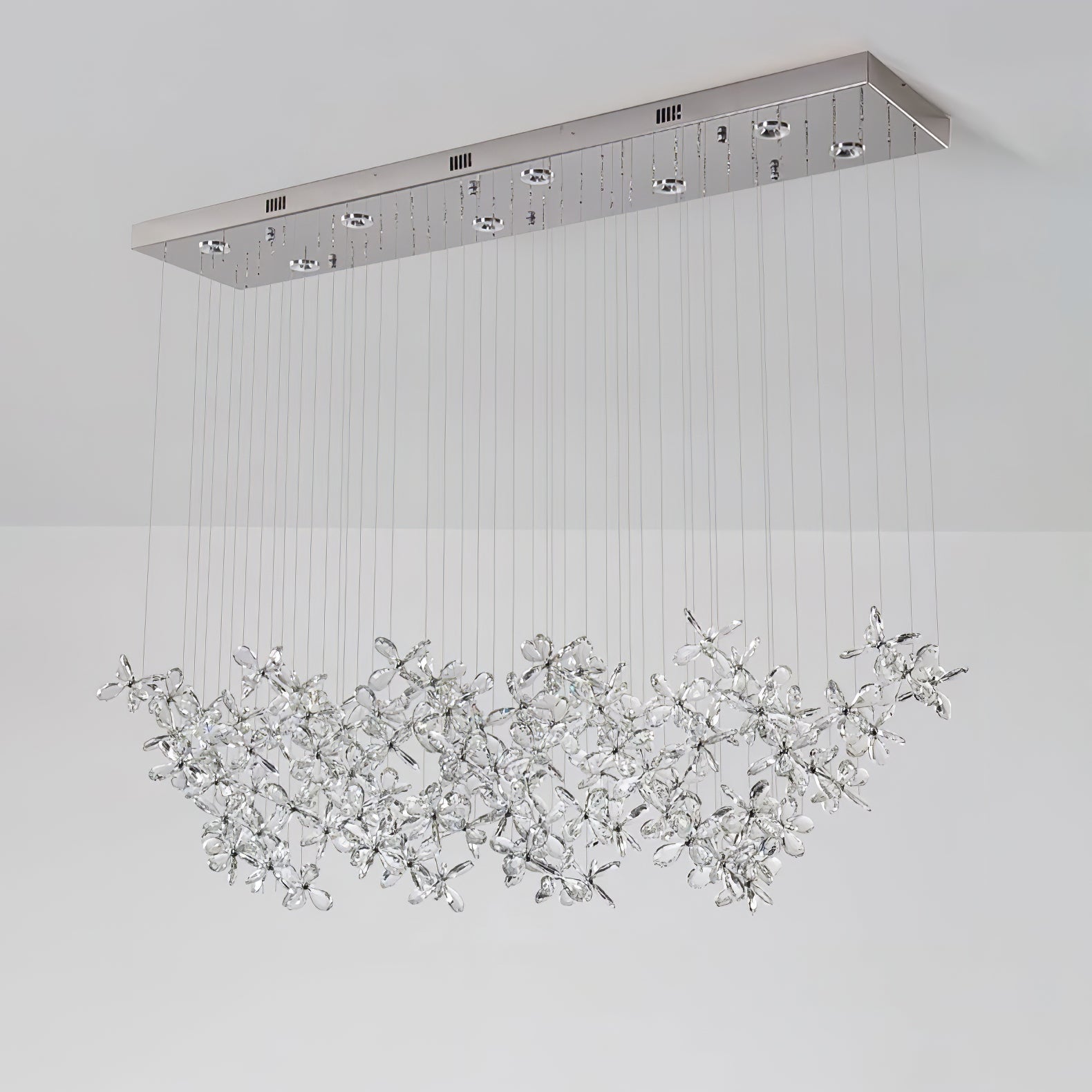 Floating Butterfly Chandelier - Lumpaz