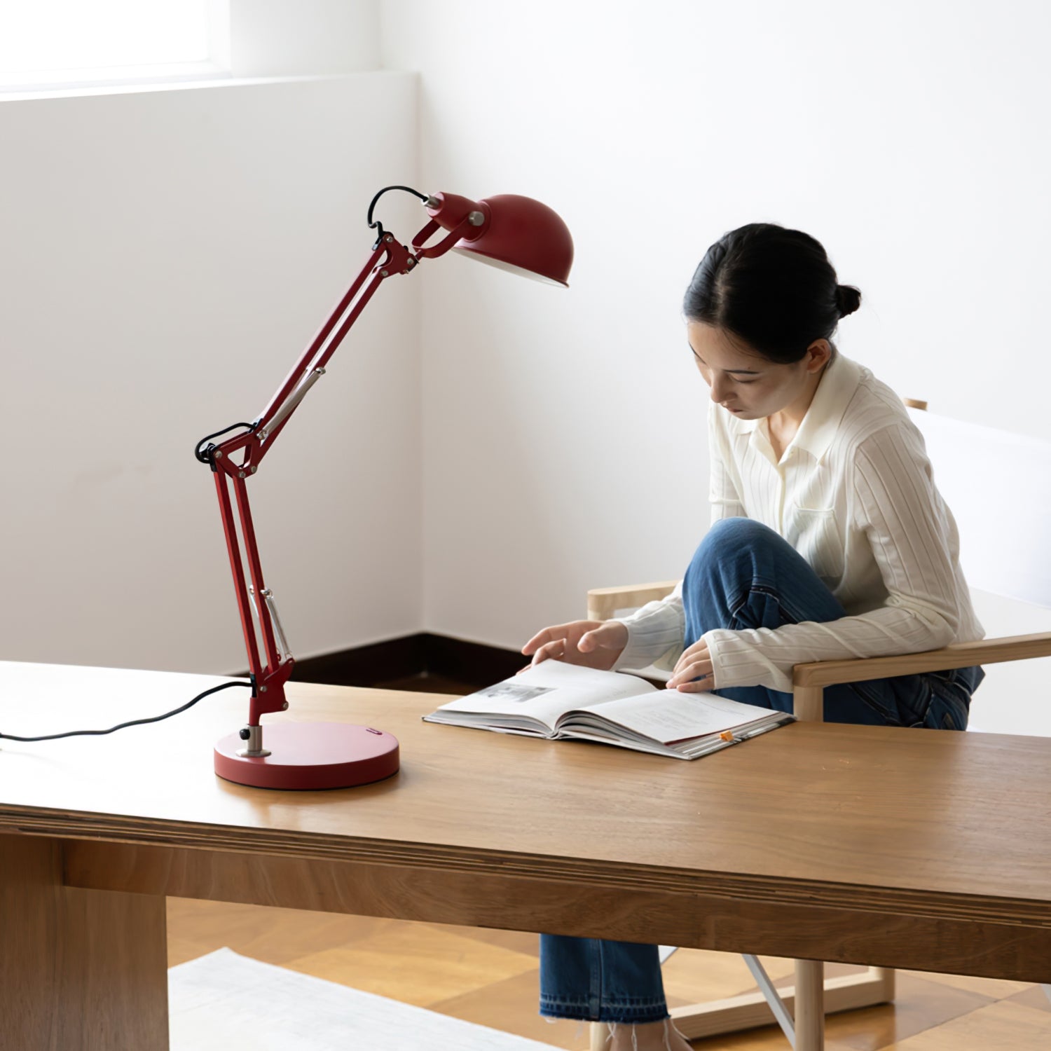 Kaiser Red Table Lamp - Lumpaz