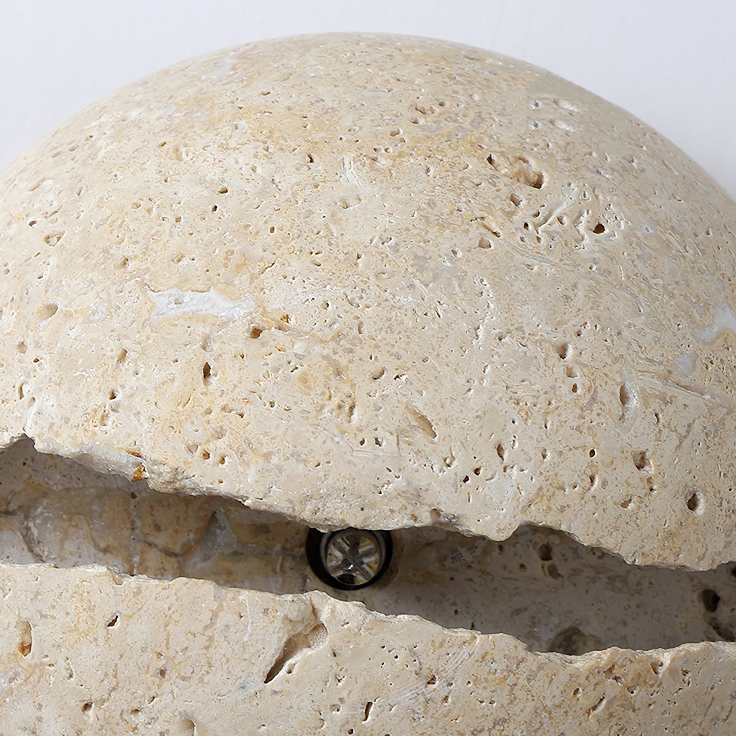 Round Crack Wall Lamp - Lumpaz
