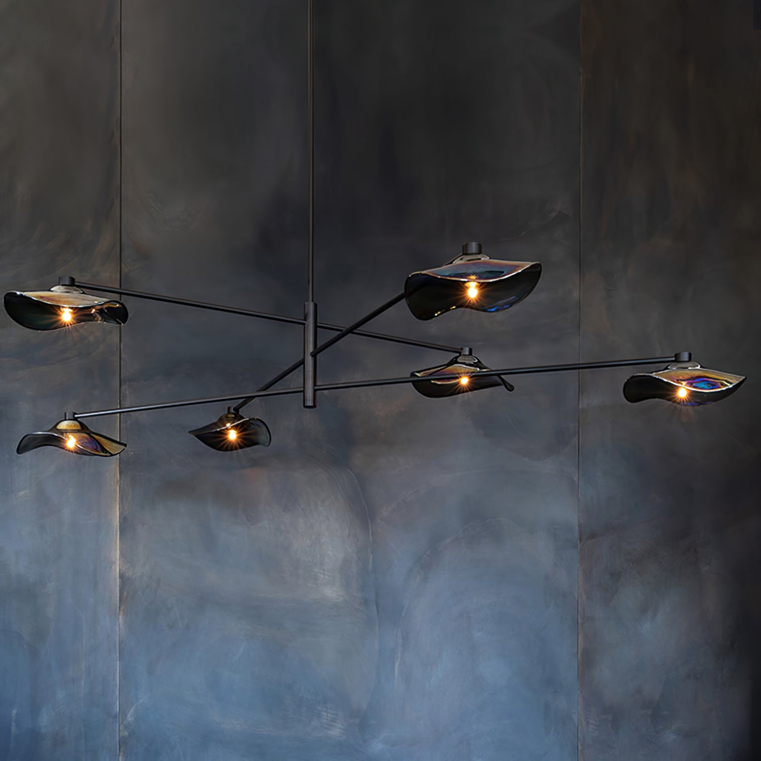 Dainolite Chandelier - Lumpaz