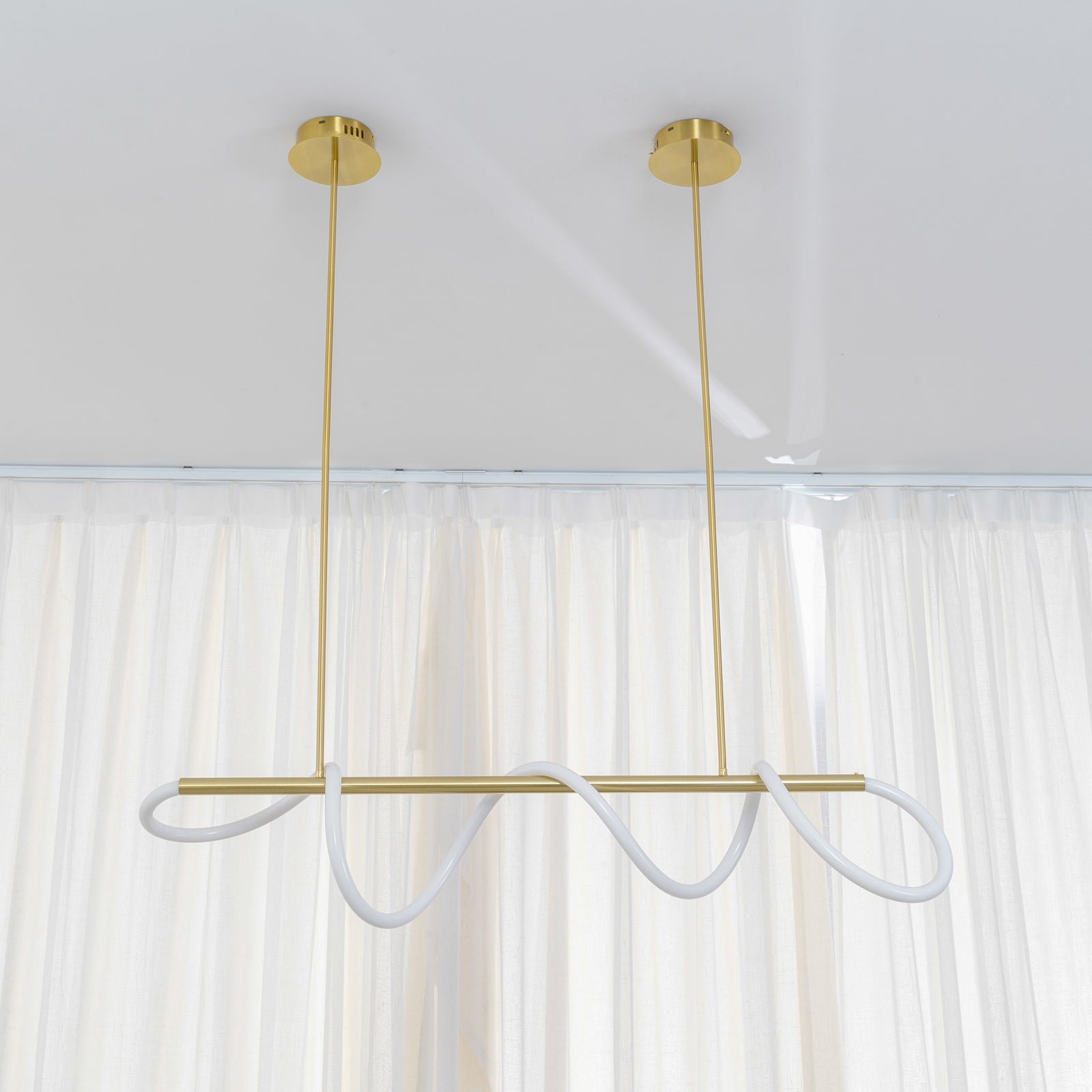 Serpentine Glow Gold Chandelier - Lumpaz