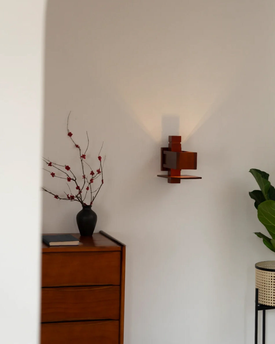 Taliesin Wall Lamp - Lumpaz