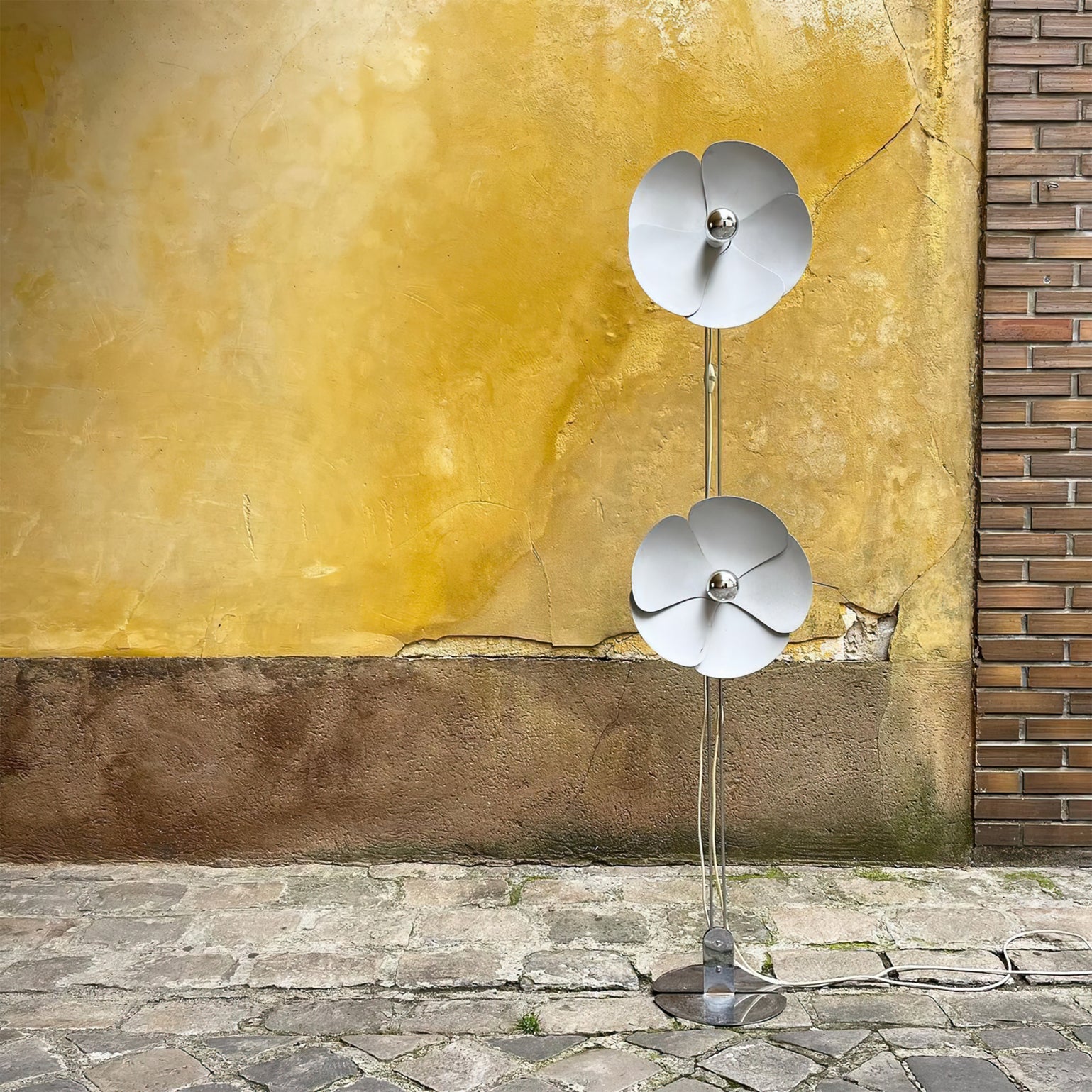 Flower Silver Floor Lamp - Lumpaz