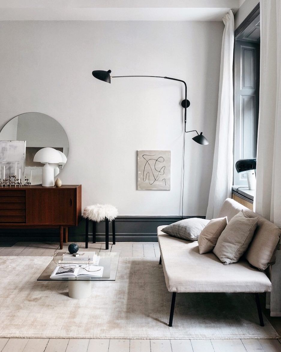 Serge Mouille Plug In Wall Lamp - Lumpaz