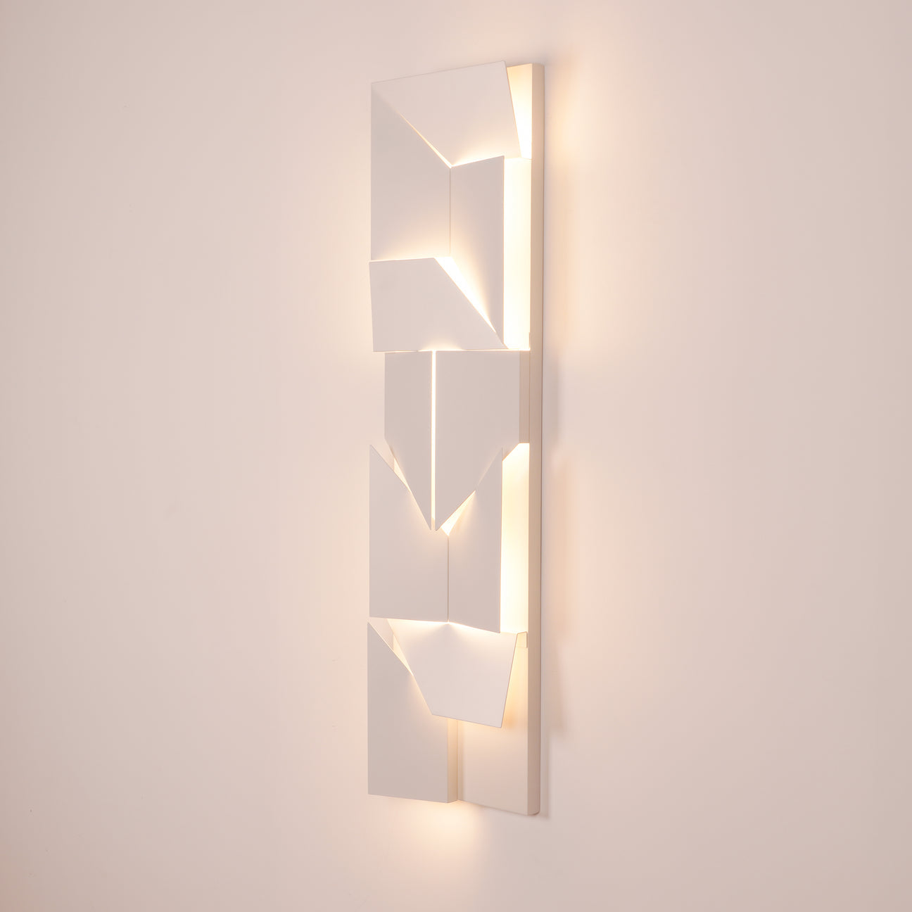 Shadows Wall Lamp - Lumpaz