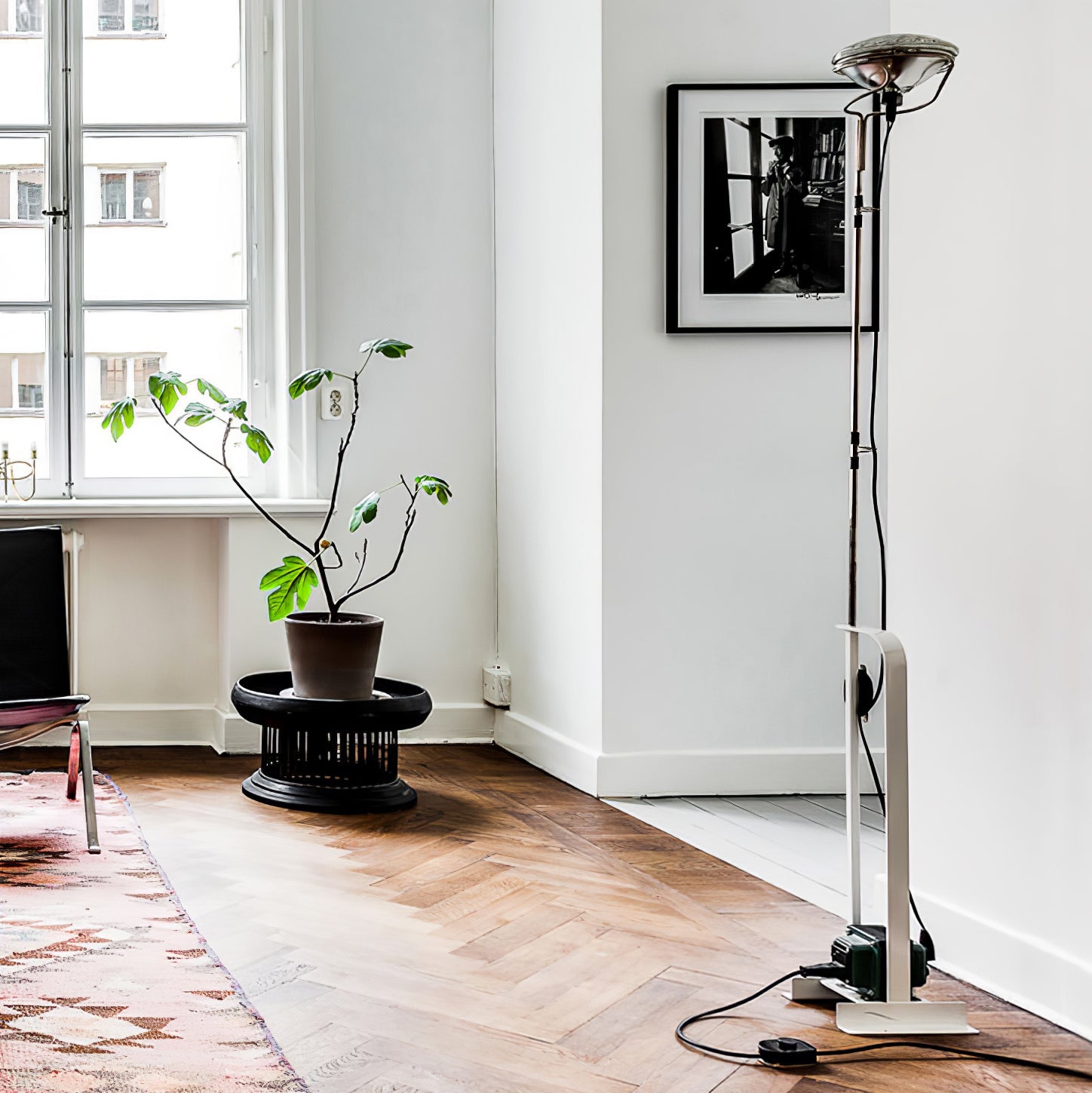 Toio Floor Lamp - Lumpaz