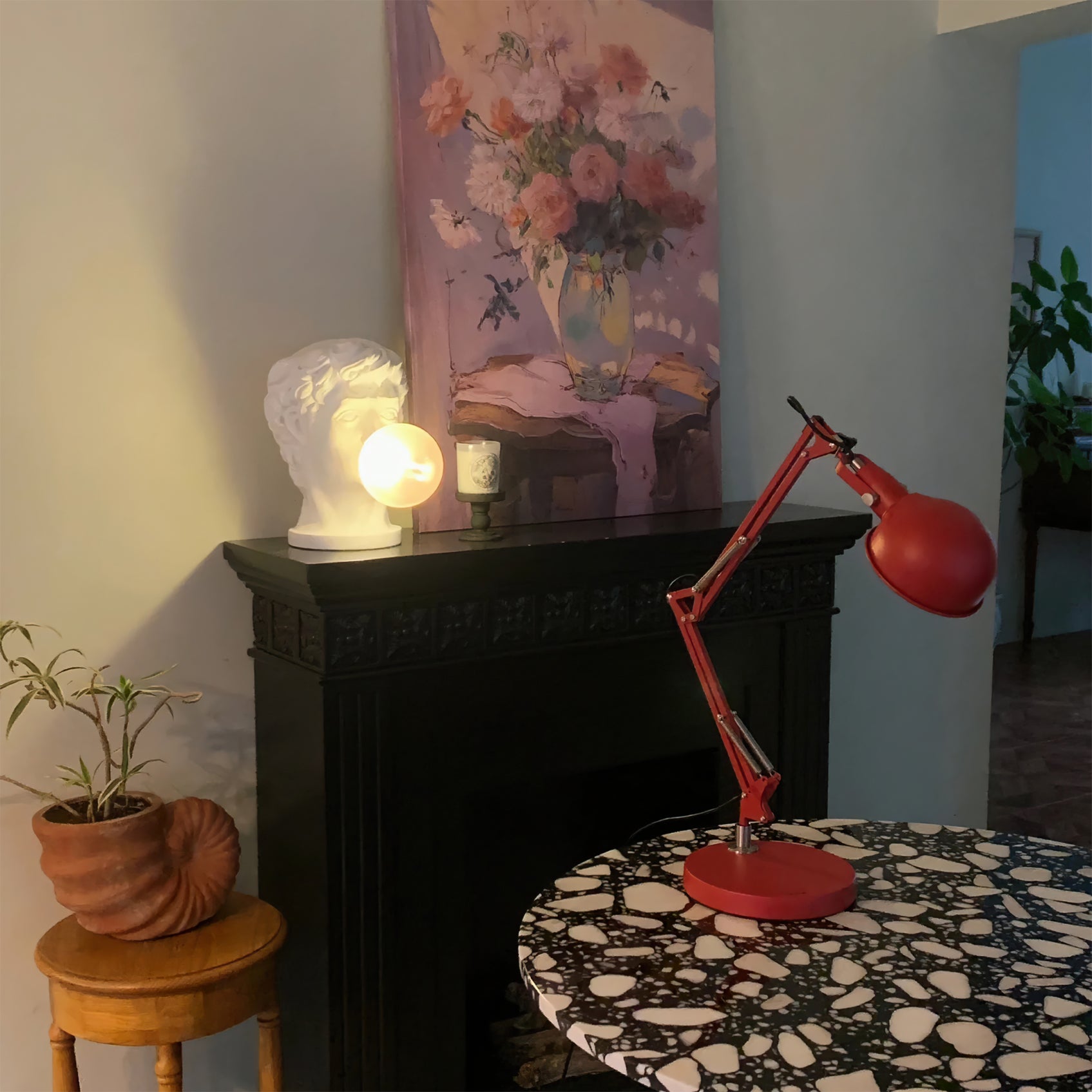 Kaiser Red Table Lamp - Lumpaz