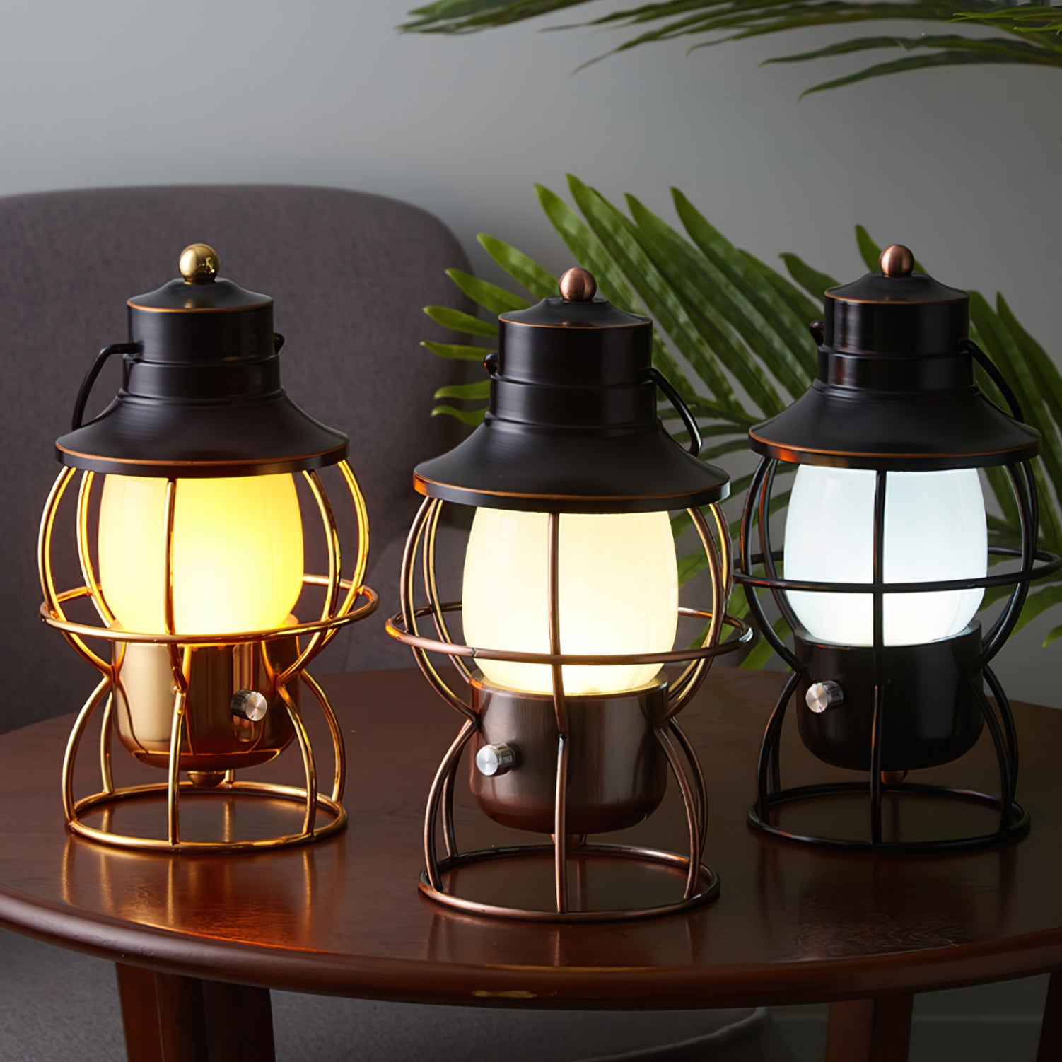 Railroad Lantern Table Lamp - Lumpaz
