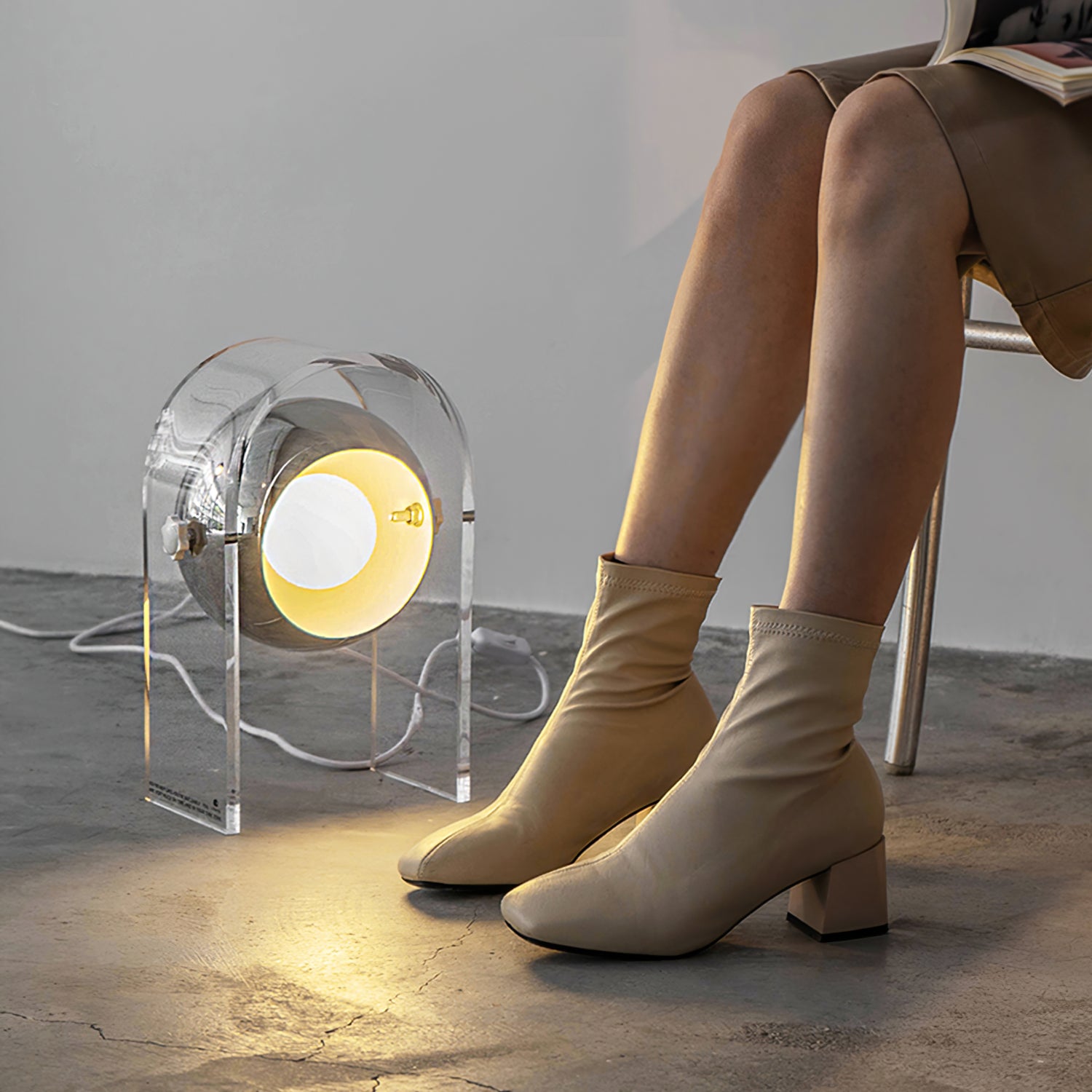 Insta Sensorette Table Lamp - Lumpaz