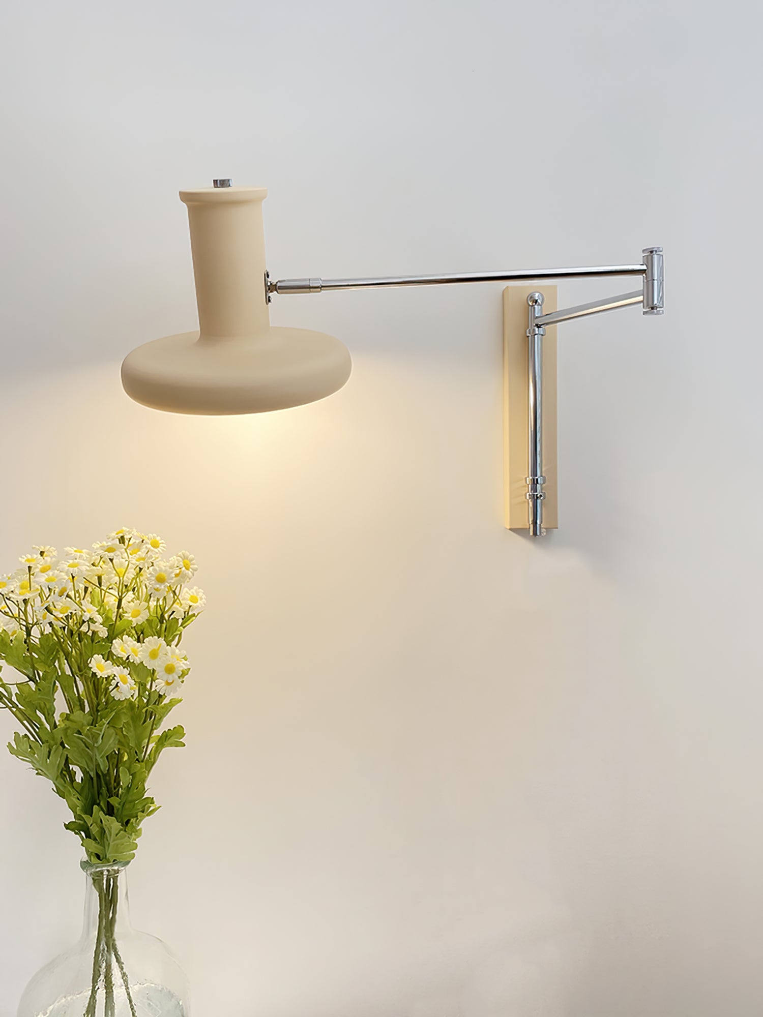 Arteluce Wall Light - Lumpaz
