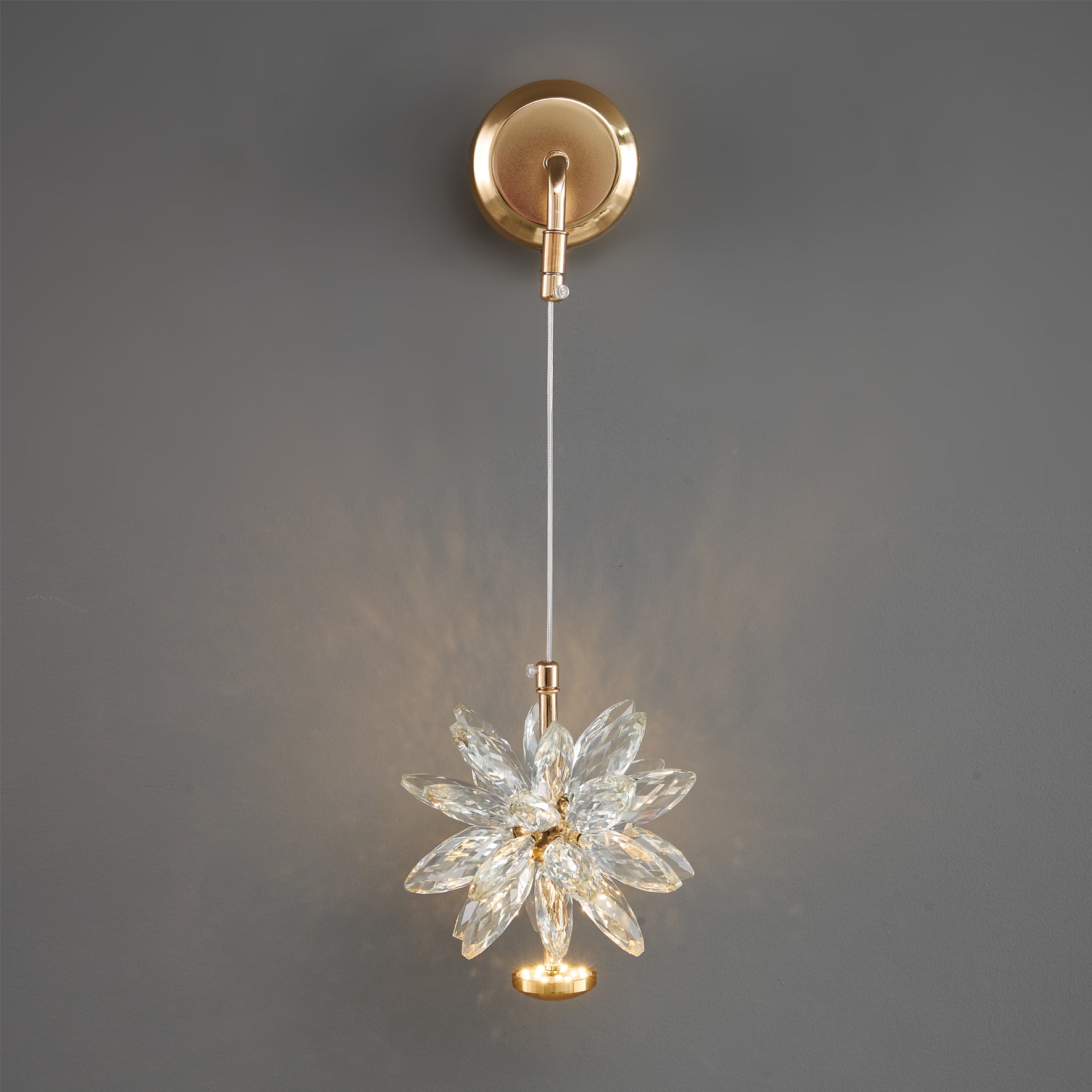 Glam Flower Wall Lamp - Lumpaz