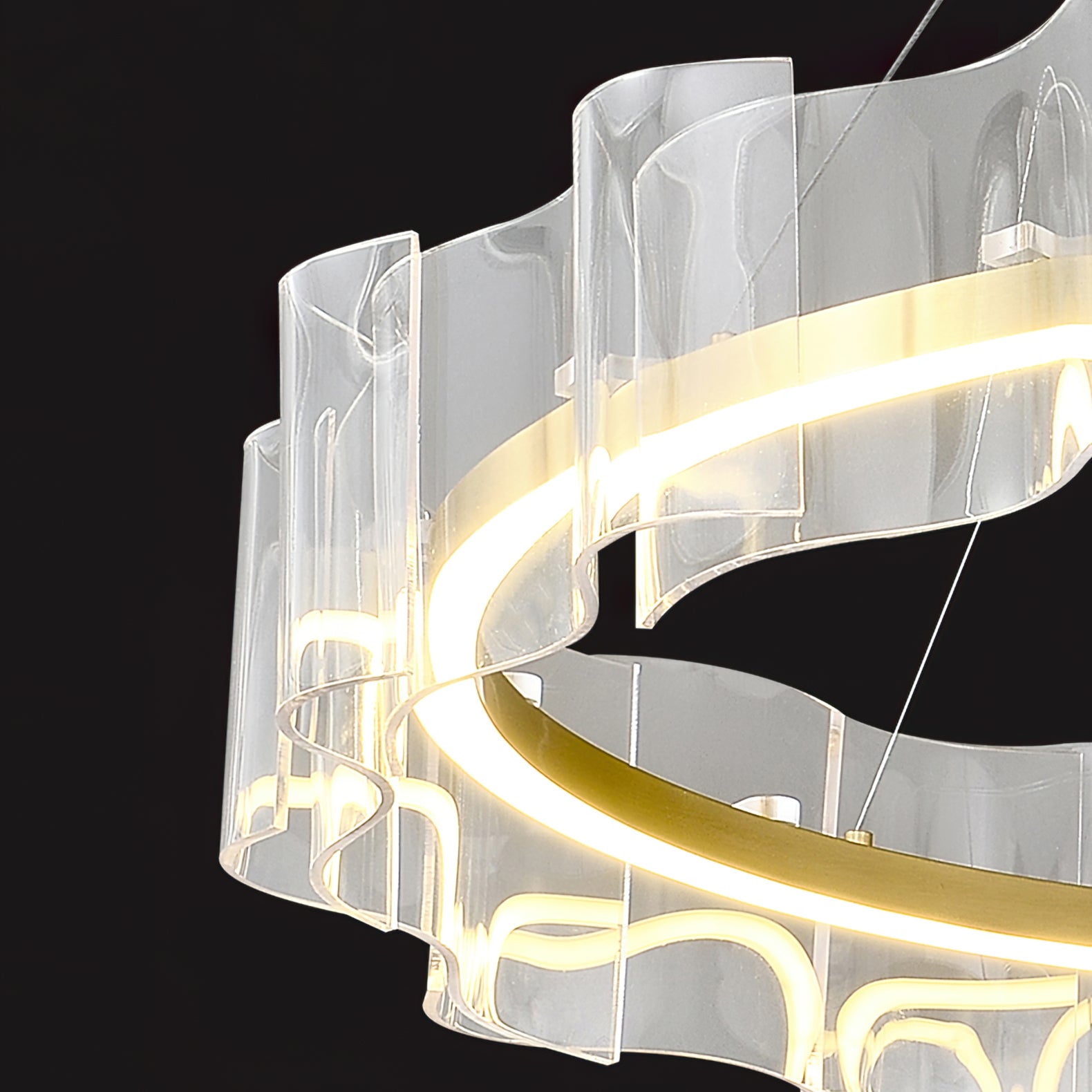 Evette Chandelier - Lumpaz