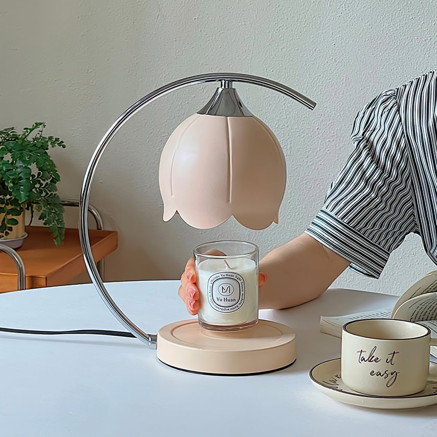 Floral Candle Table Lamp - Lumpaz