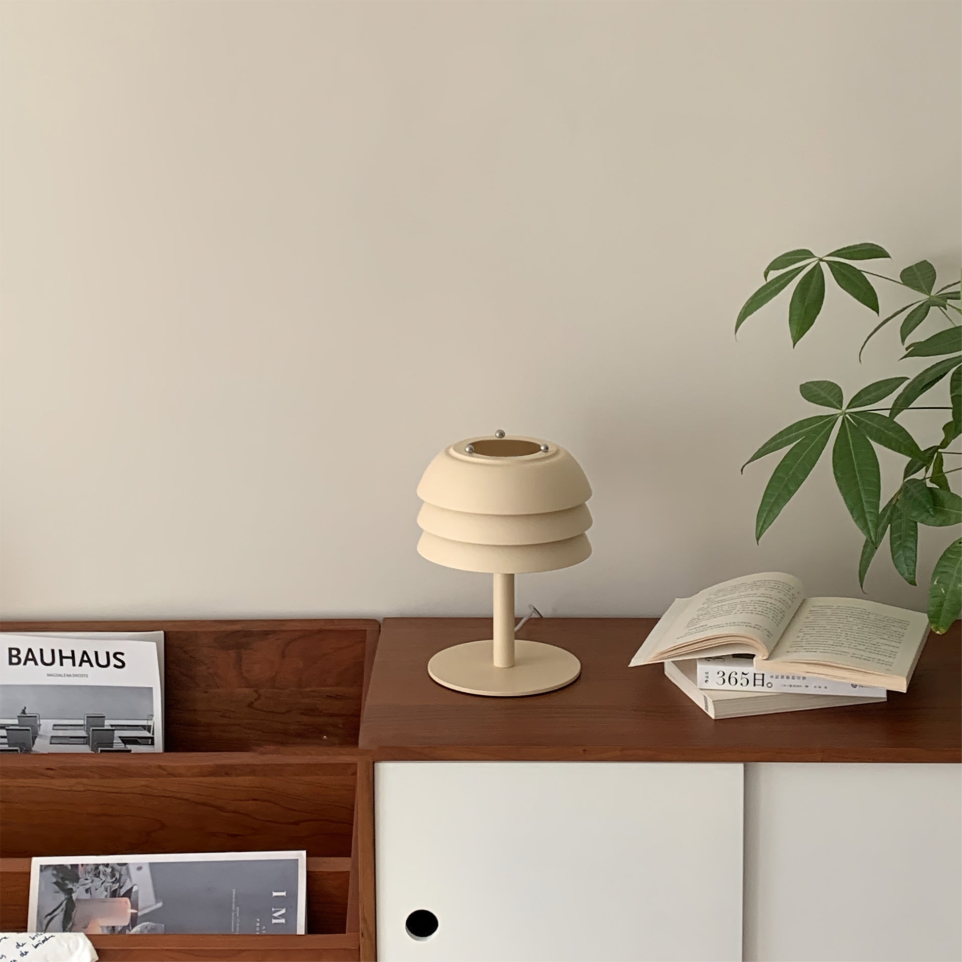 Valencia Table Lamp - Lumpaz