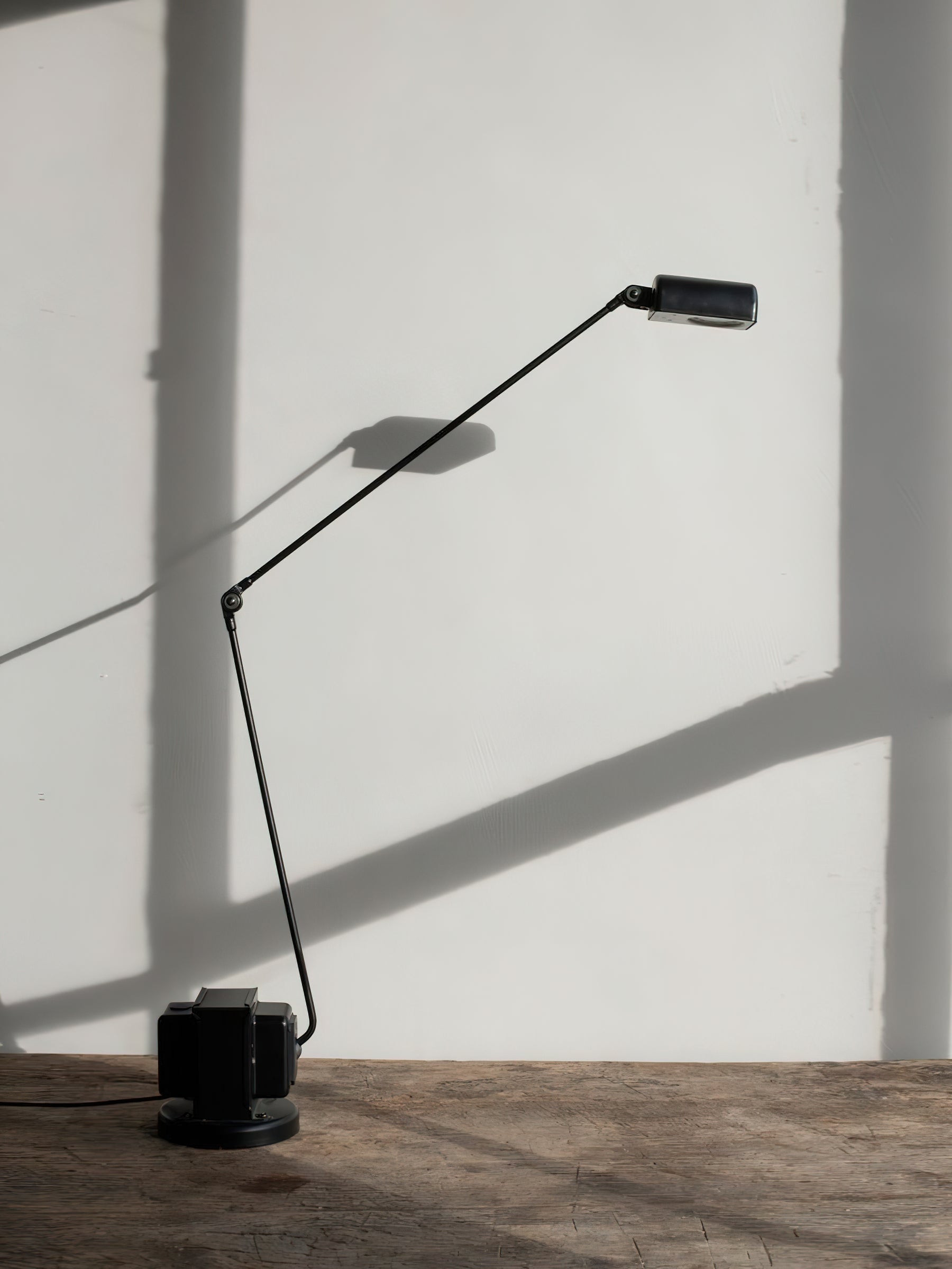 Zalena Table Lamp - Lumpaz